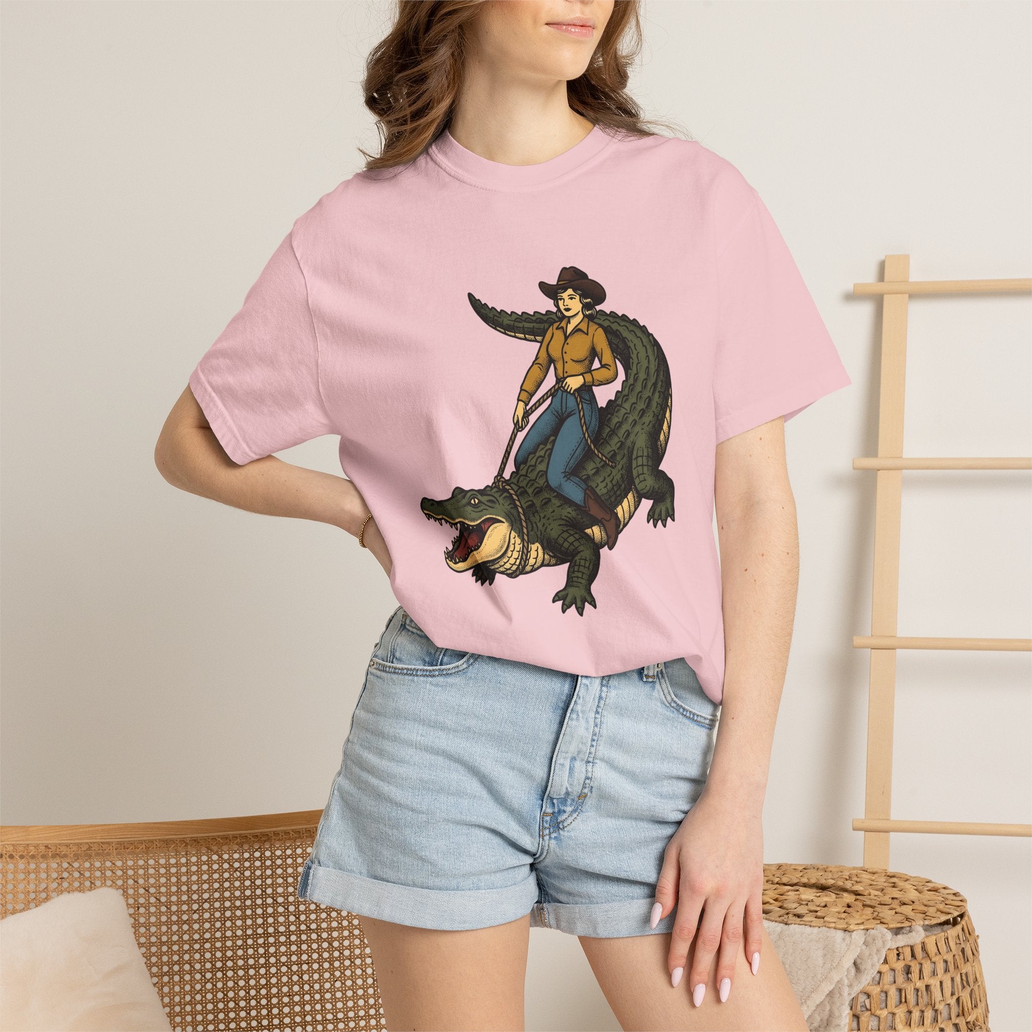 Cowgirl On Alligator Shirt Cowgirl Cowboy Gift Women Rustic Tee Rodeo T-Shirt Cowgirl Fan Western Tshirt Cowboy Graphic Old School Hat