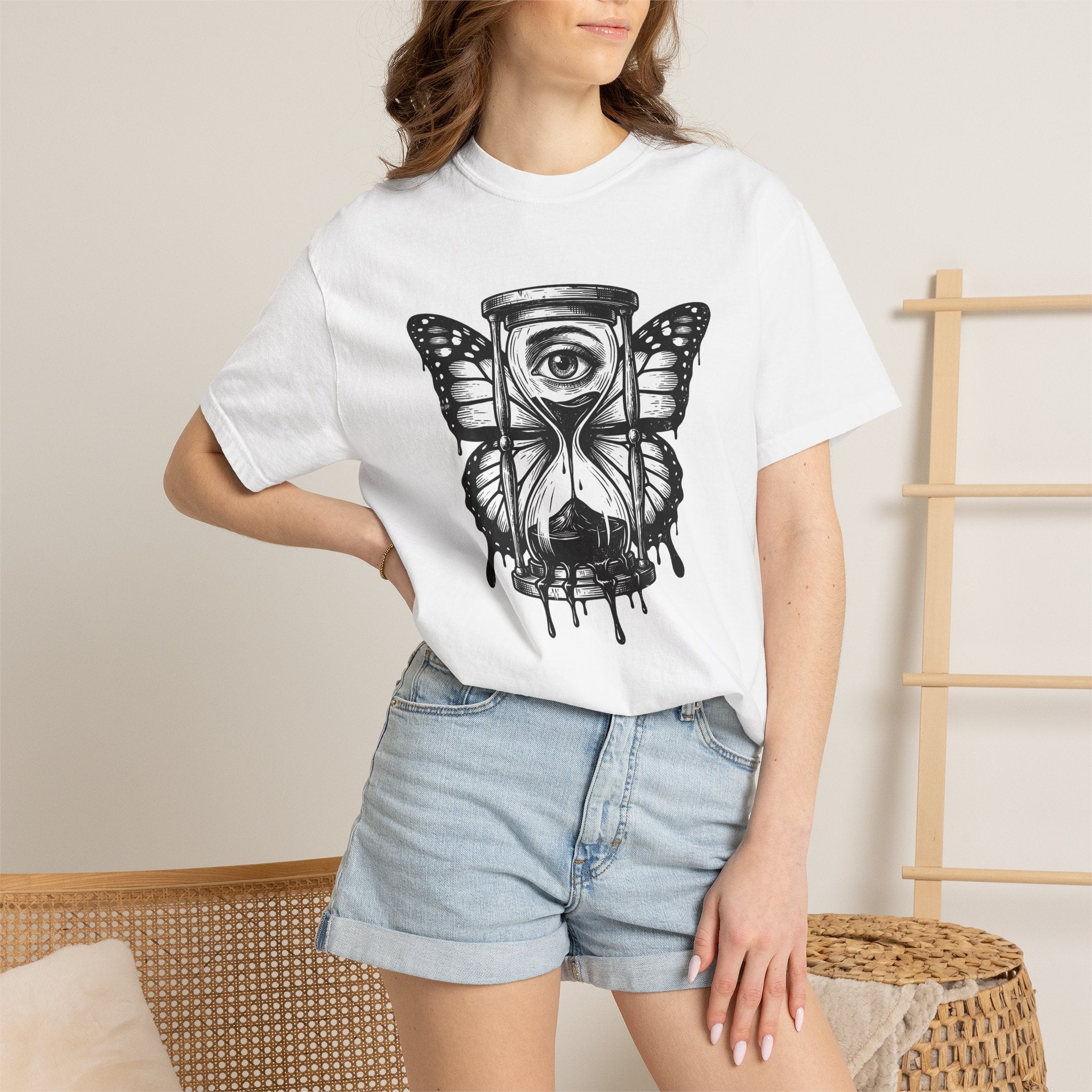 Winged Hourglass Shirt Gothic Abstract Gift Women Macabre Tee Hourglass T-Shirt Emo Fan Dark Art Tshirt Surreal Graphic Classic Glance