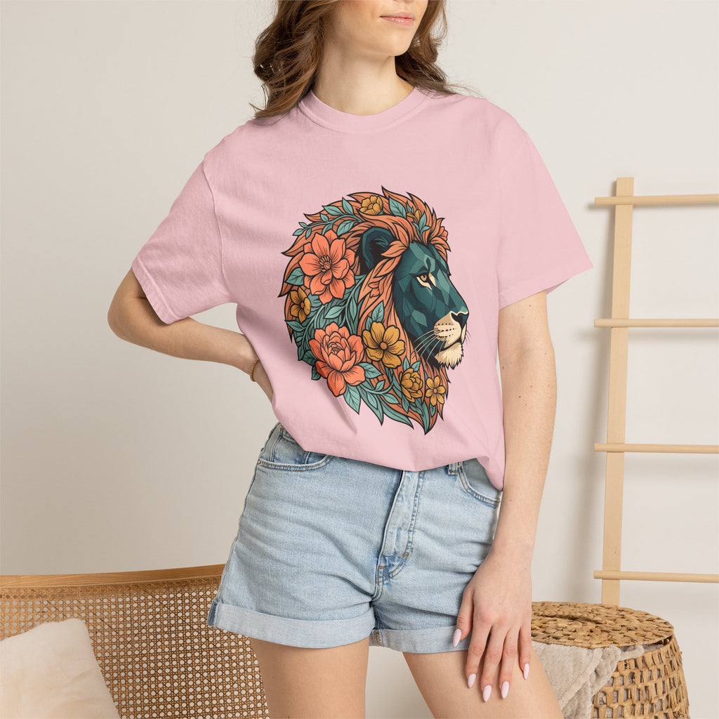 Lion Flower Shirt Animals & Flowers Nature Gift Women Traditional Tattoo Tee Lion T-Shirt Wildlife Fan Classic Tattoo Tshirt Earth Graphic