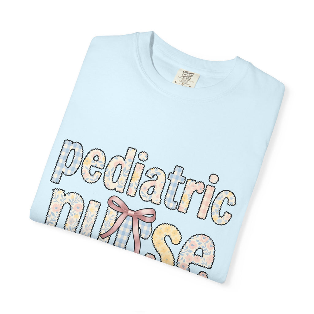 Blossom Patch Lettering Shirt Nurse Petals Gift Women Muted Palette Tee Floral T-Shirt Healthcare Enthusiast Vintage Tshirt Floral Graphic