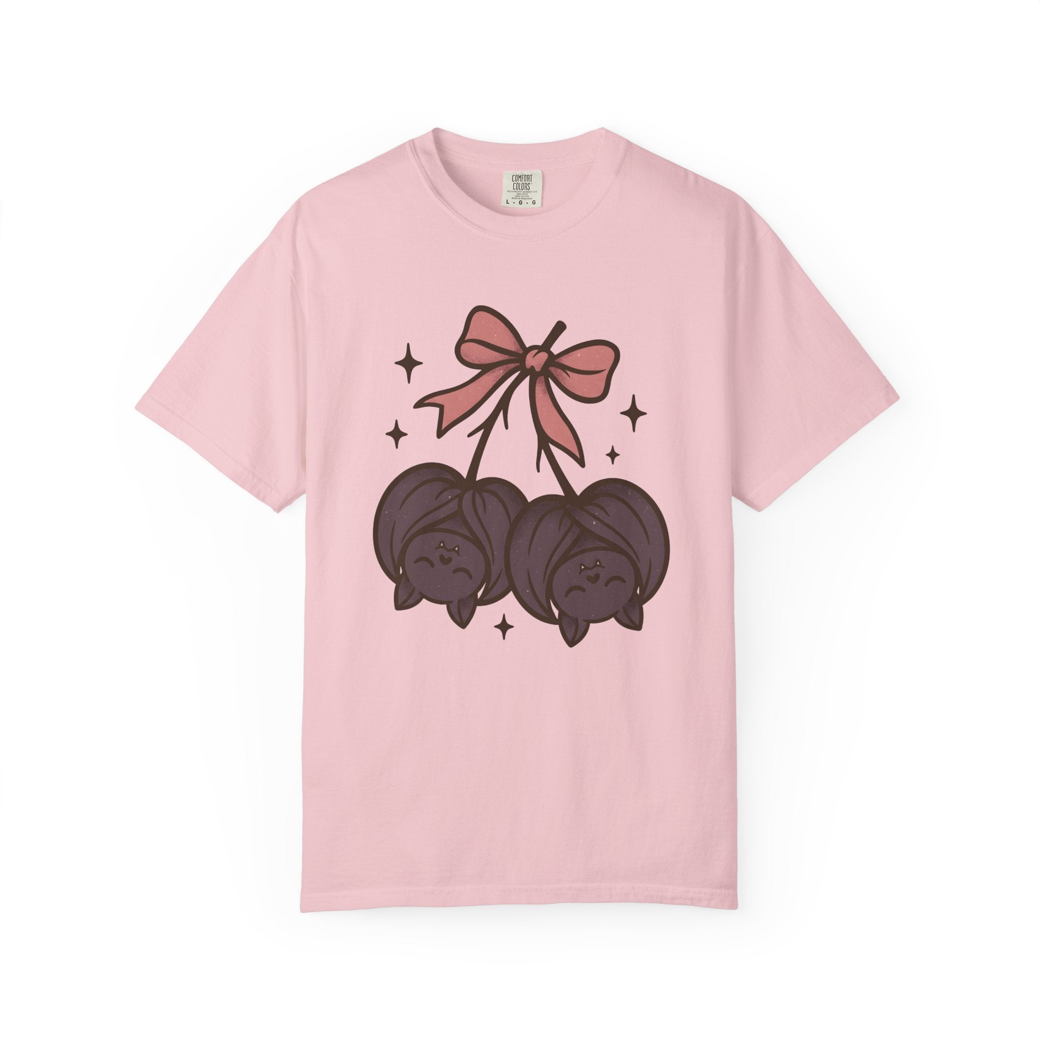 Cute Bats Shirt Halloween Gothic Gift Women Kawaii Tee Flying Fox T-Shirt Horror Fan Dark Tshirt Dark Graphic Cartoon Bow Tshirt