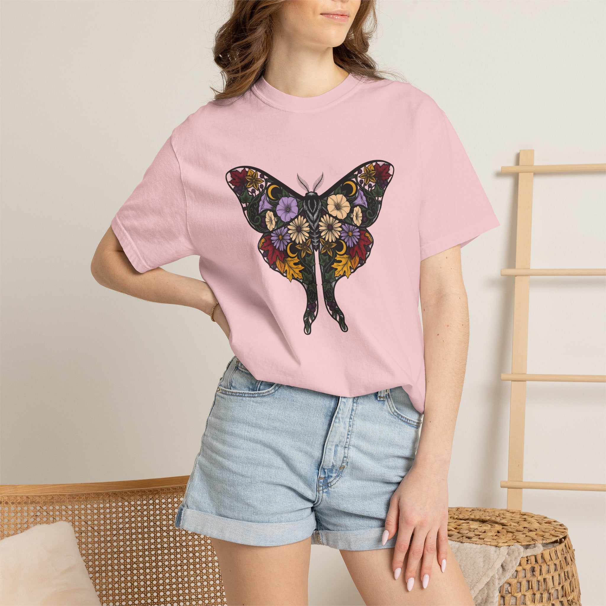 Butterfly Flower Shirt Nature Plants Gift Women Floral Tee Butterfly T-Shirt Outdoors Enthusiast Botanical Tshirt Floral Graphic Retro