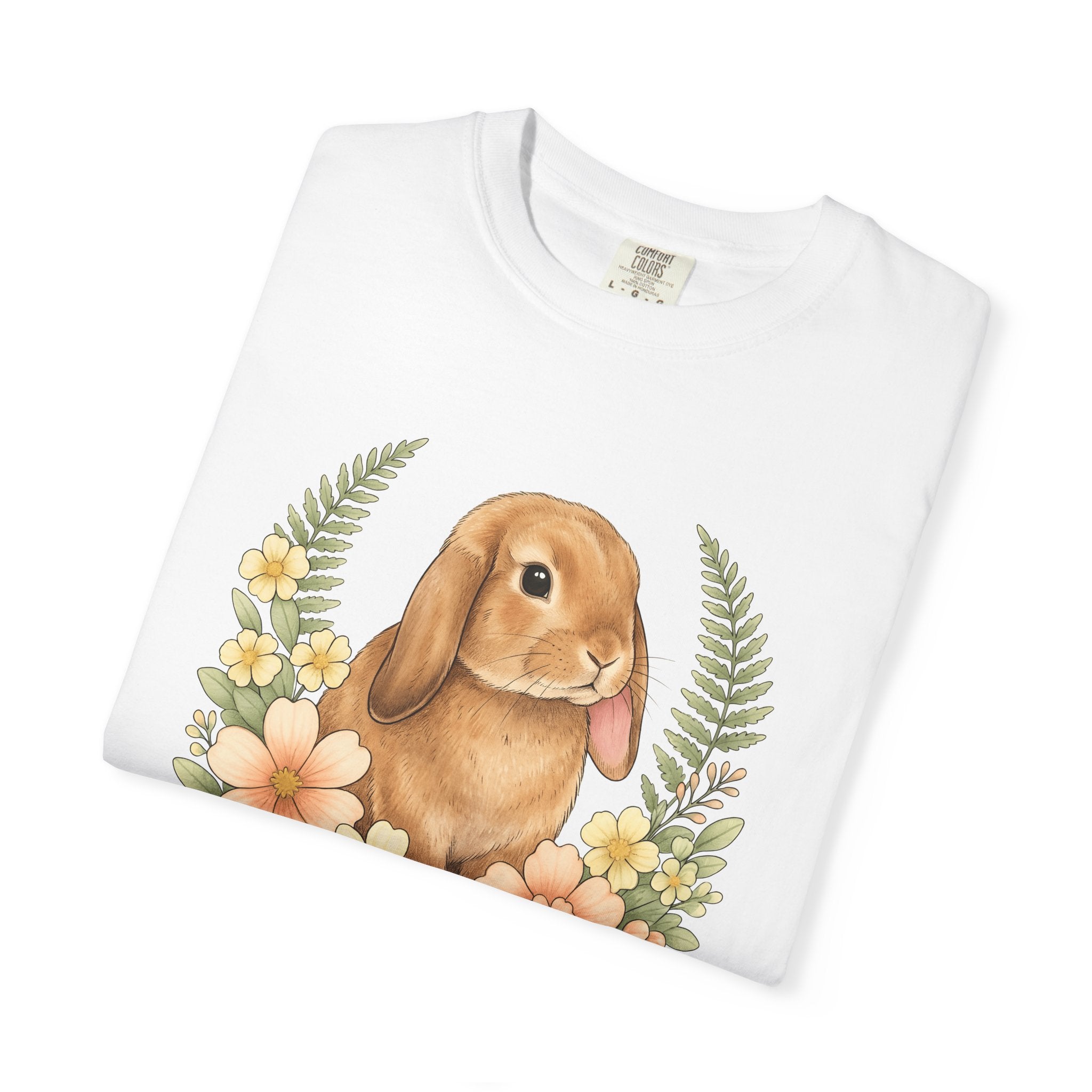 Hare Floral Shirt Easter Critter Gift Women Cartoon Tee Rabbit T-Shirt Easter Fan Bunny Tshirt Creature Graphic Rustic Garden Blooms Tshirt