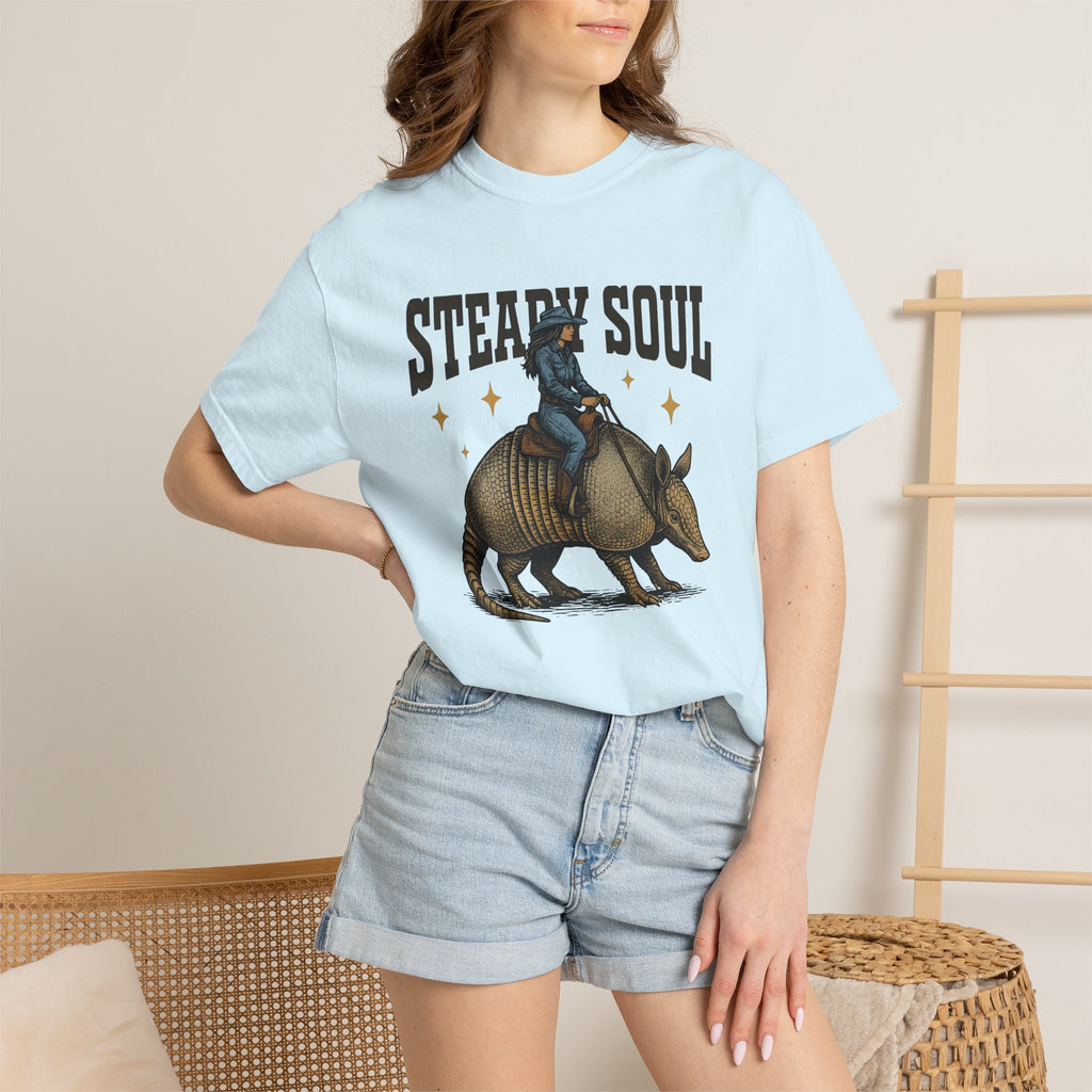 Cowgirl Armadillo Shirt Western Animal Gift Women Vintage Tee Armadillo T-Shirt Cowboy Fan Rodeo Tshirt Wildlife Graphic Retro Stars Tshirt