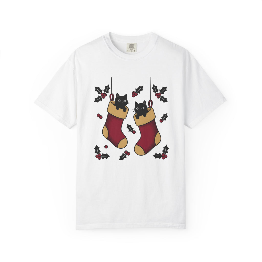 Black Cat Stocking Shirt Cat Holiday Gift Women Kawaii Tee Christmas Stocking T-Shirt Cat Fan Cute Tshirt Holiday Graphic Vintage Mistletoe
