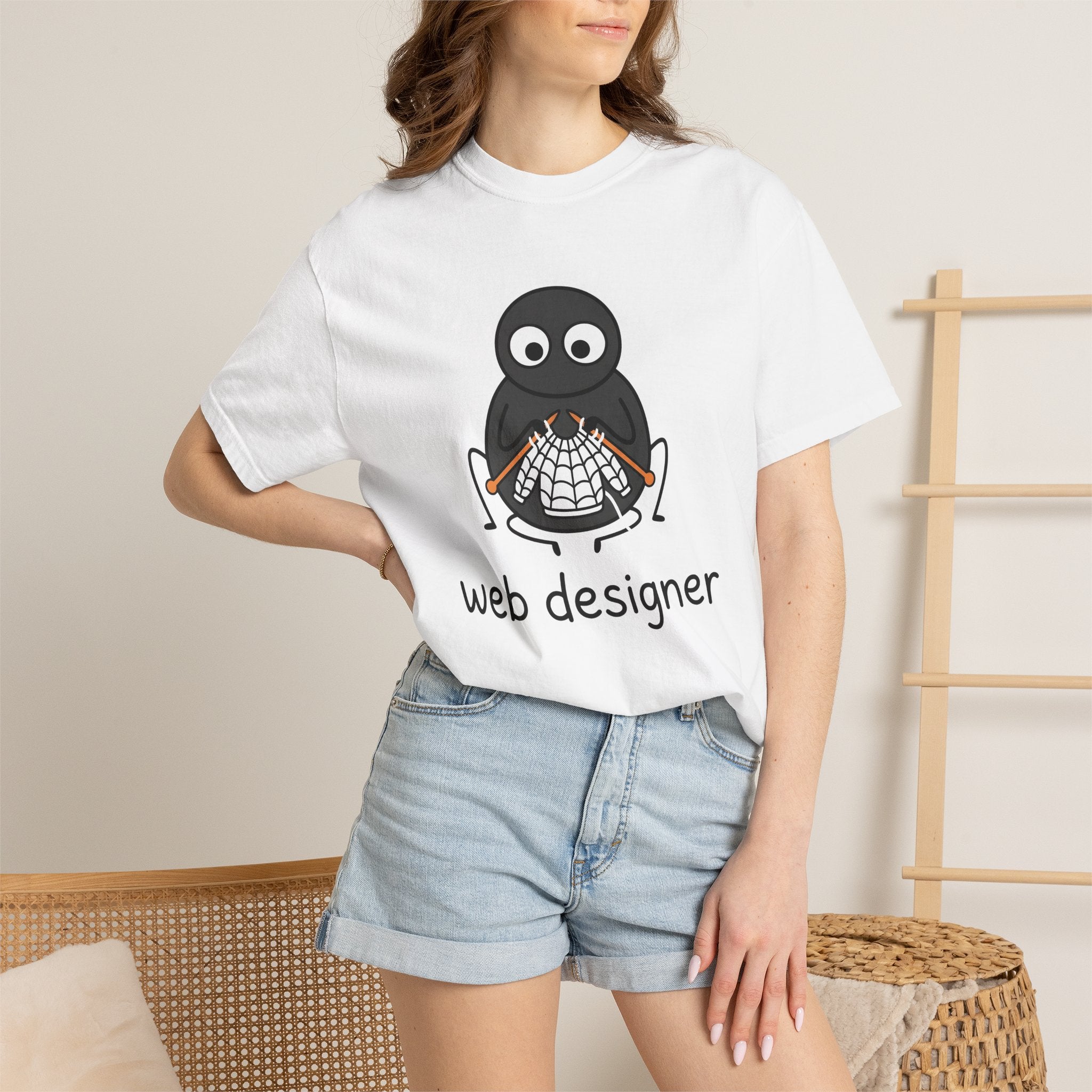 Spider Knitting Shirt Halloween Geek Gift Women Cartoon Tee Arachnid T-Shirt Horror Fan Comic Tshirt Nerd Graphic Minimalist Spiderweb