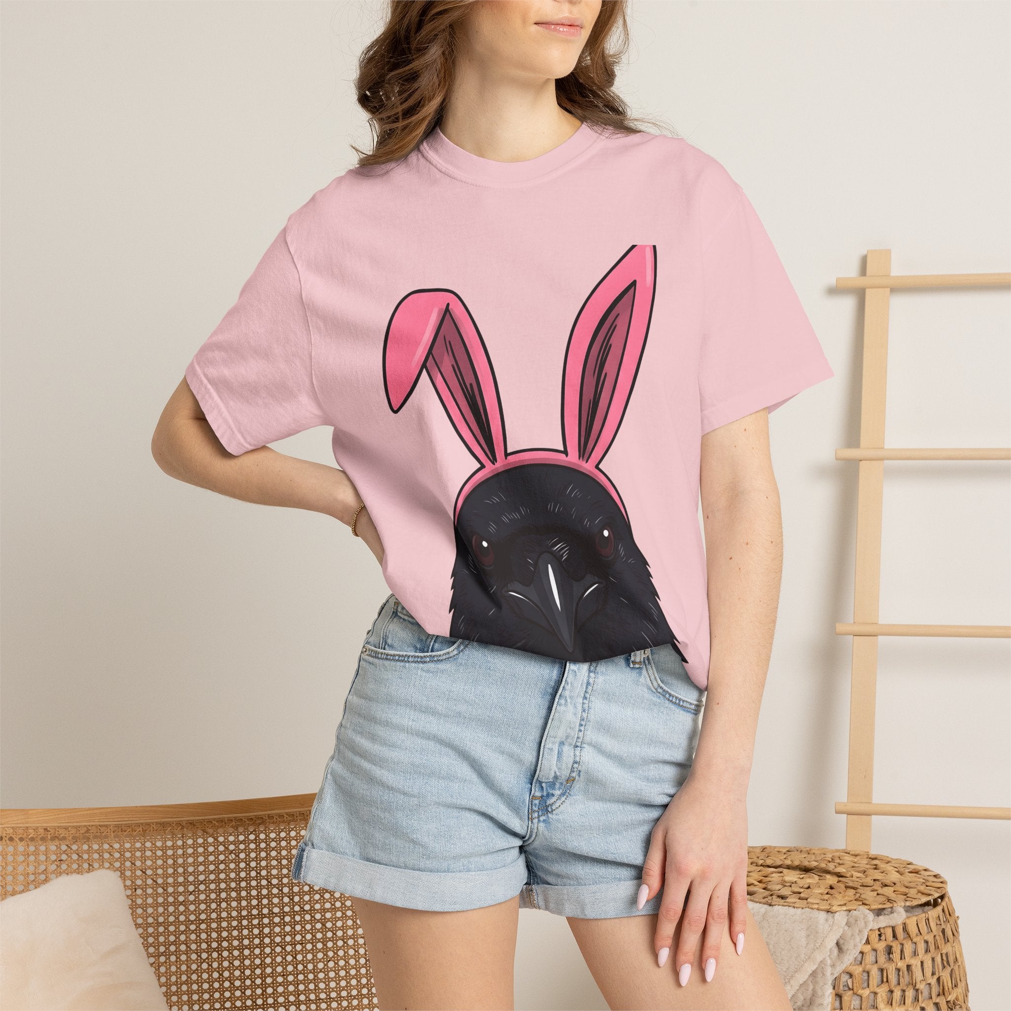 Blackbird Bunny Ears Shirt Easter Comedy Gift Women Animated Tee Rabbit Ears T-Shirt Easter Fan Cartoon Tshirt Humor Graphic Doodle Critter