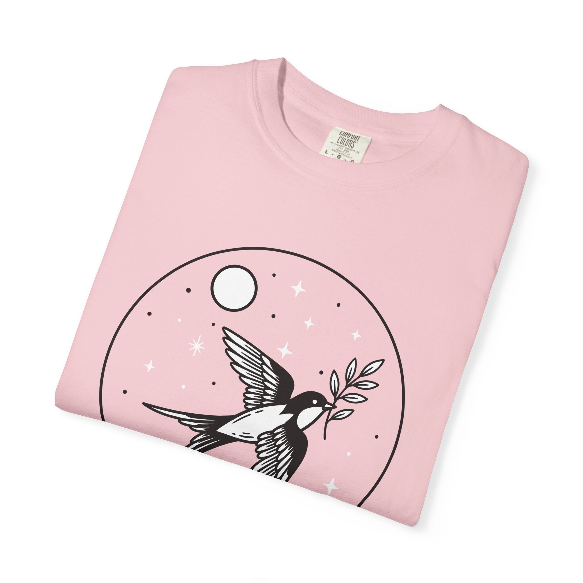 Bird Swallow Shirt Boho Chic Zodiac Gift Women Hand Drawn Tee Swallows T-Shirt Bohemian Fan Illustrated Tshirt Astrology Graphic Design