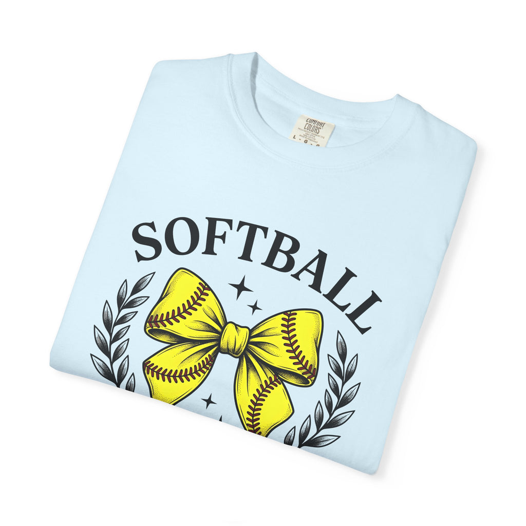 Softball Bow Ribbon Shirt Softball Mom Competition Gift Women Heavy Tee Softball T-Shirt Mom Fan Grunge Tshirt Competitive Graphic Old