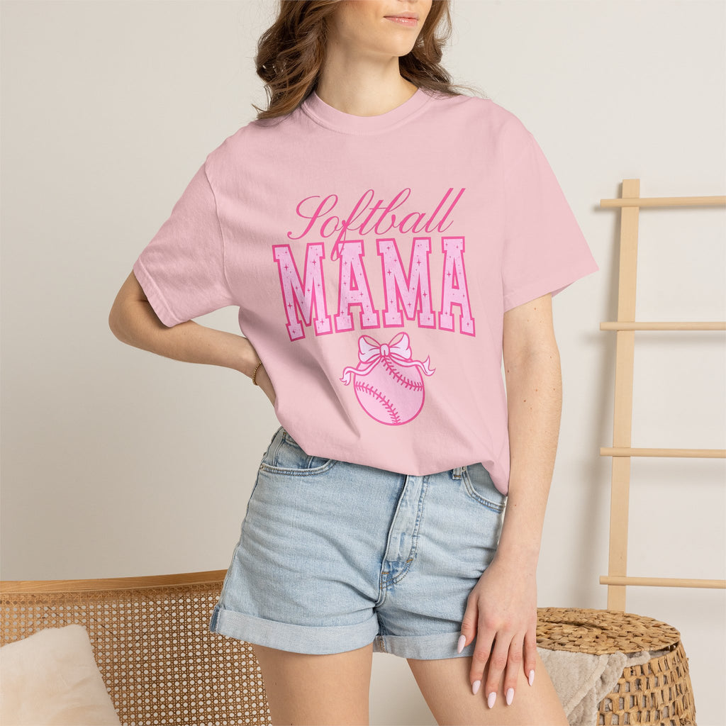 Softball Ball Bow Shirt Moms Sports Gift Women Sporty Tee Softball T-Shirt Mom Fan Athletic Tshirt Sports Graphic Retro Stars Tshirt