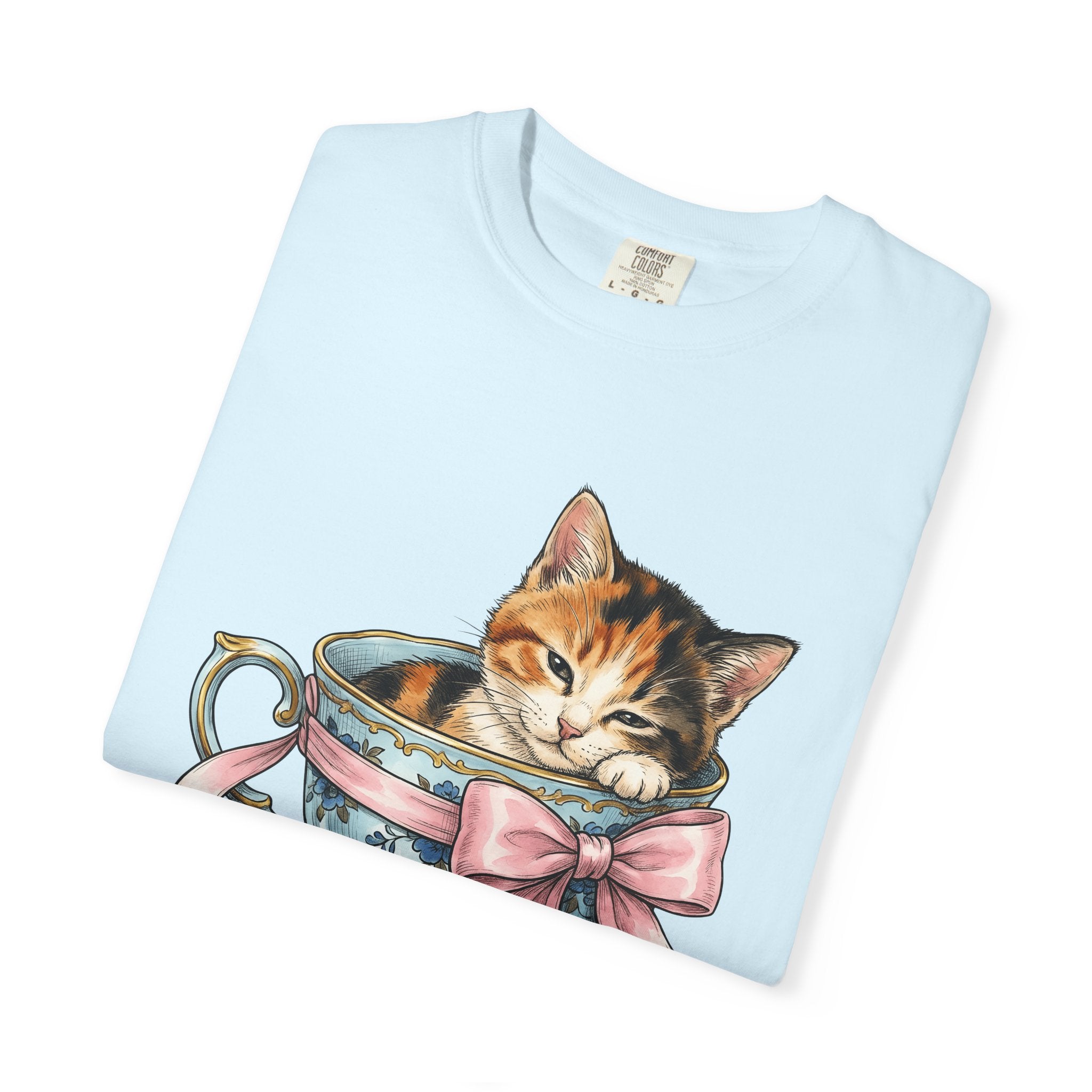 Kitten Teacup Shirt Cat Floral Gift Women Vintage Tee Kitten T-Shirt Cat Fan Retro Tshirt Floral Graphic Hand Drawn Pink Bow Tshirt