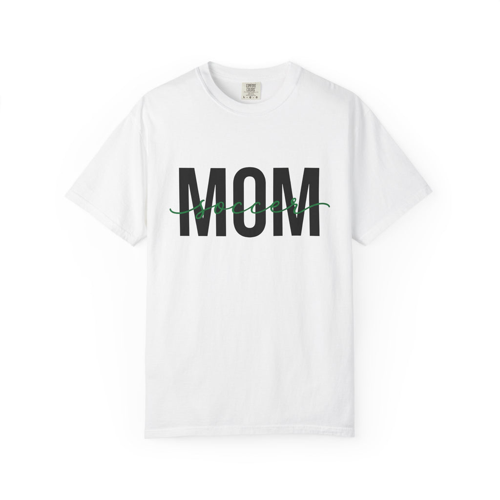 Mom Text Graphic Shirt Soccer Mom Family Gift Women Modern Tee Mom T-Shirt Soccer Fan Trendy Tshirt Family Graphic Minimalist Script Accent