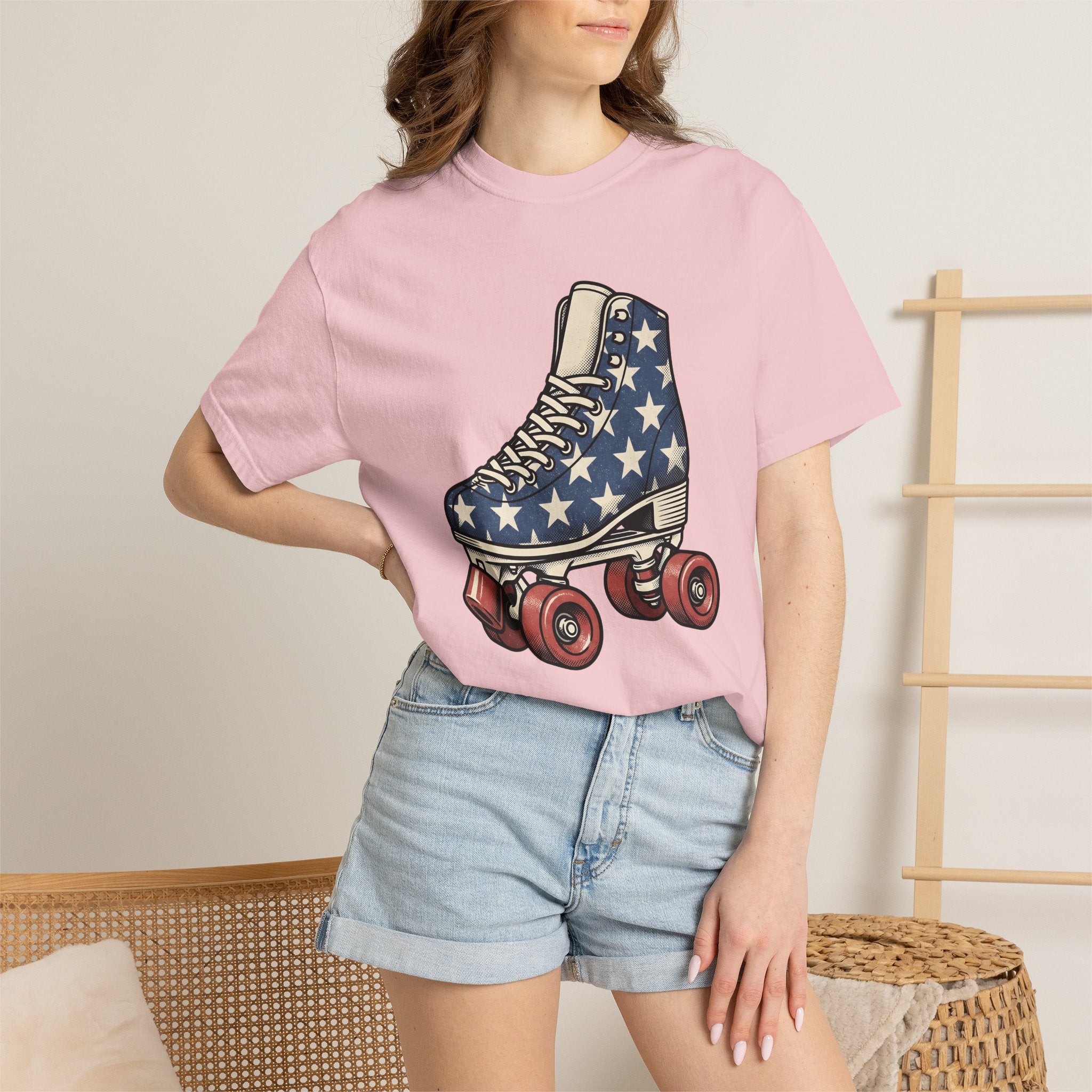 Roller Skates Shirt Roller Skate Usa Gift Women Hand Drawn Tee Roller Skating T-Shirt Skater Fan Sketched Tshirt American Graphic Star