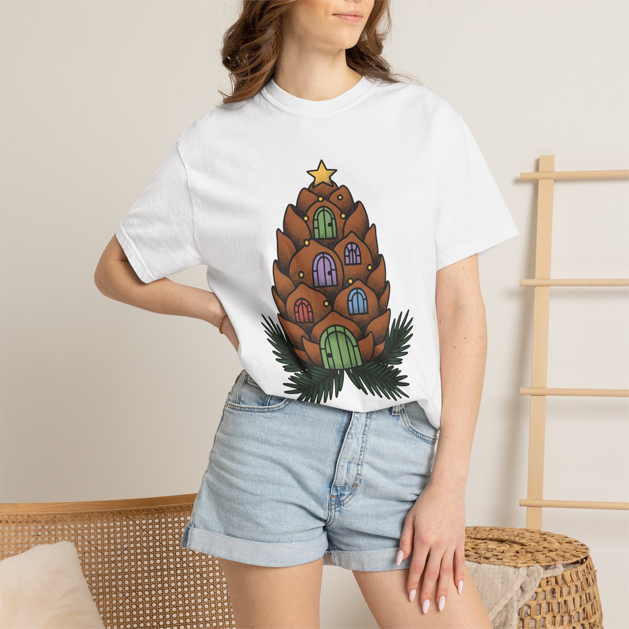 Pinecone House Shirt Christmas Woodland Gift Women Whimsical Tee Pinecone T-Shirt Winter Fan Fantasy Graphic Tshirt Hand Drawn Star Tshirt