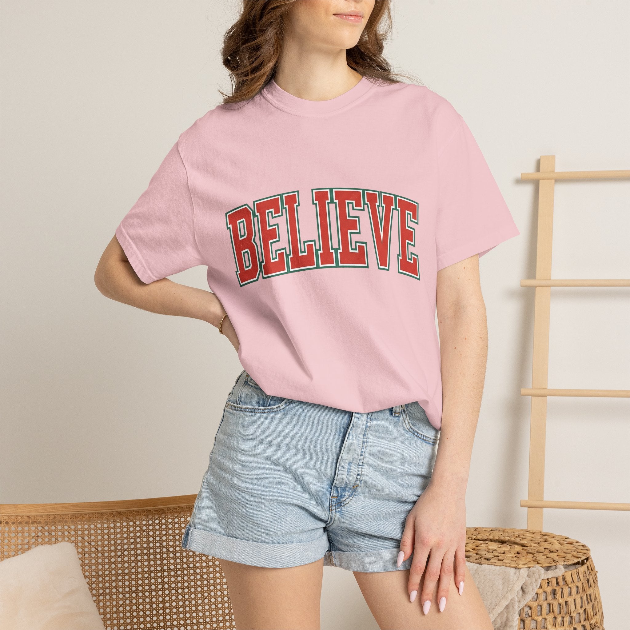 Varsity Block Text Shirt Christmas Holiday Gift Women Bold Tee Lettering T-Shirt Xmas Fan Typography Tshirt Seasonal Graphic Retro