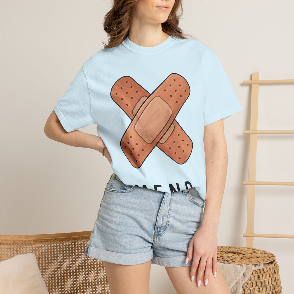 Bandage Graphic Shirt Nurses Healthcare Gift Women Minimal Tee Band Aid T-Shirt Nurse Enthusiast Simple Tshirt Medical Graphic Design Hand