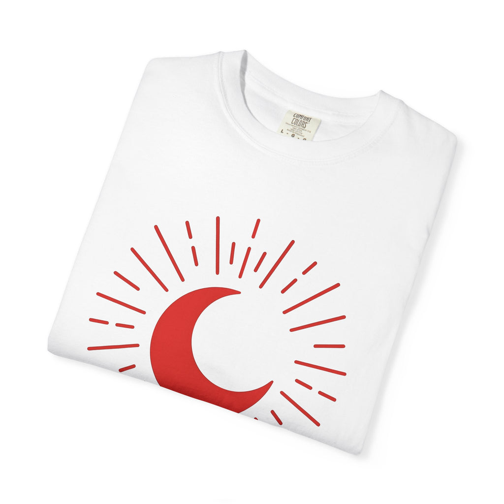 Crescent Moon Shirt Valentine's Day Astrology Gift Women Modern Tee Moon T-Shirt Valentine Fan Contemporary Tshirt Zodiac Graphic Hippie Sun
