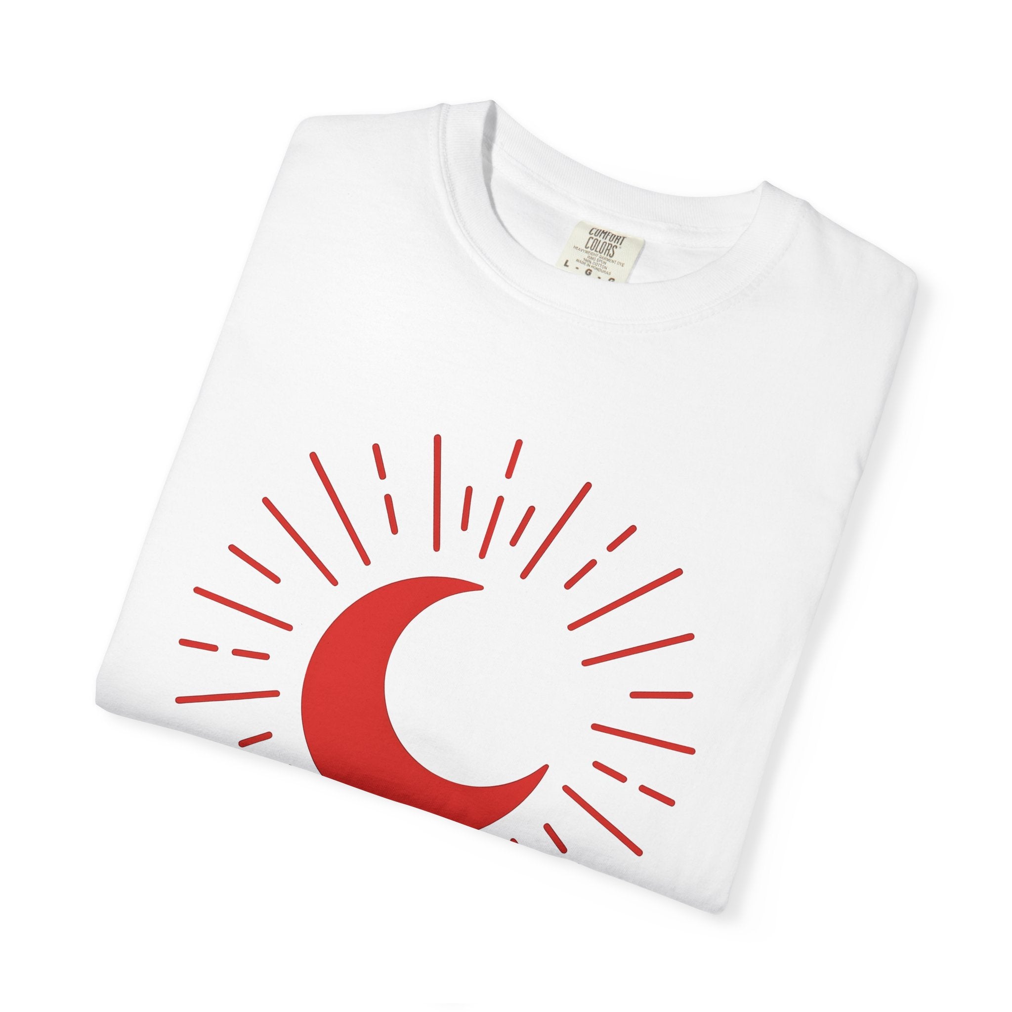 Crescent Moon Shirt Valentine's Day Astrology Gift Women Modern Tee Moon T-Shirt Valentine Fan Contemporary Tshirt Zodiac Graphic Hippie Sun