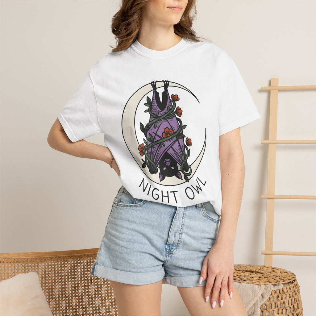 Vampire Moon Shirt Halloween Occult Gift Women Folk Tee Lunar T-Shirt Horror Fan Gothic Tshirt Magical Graphic Sketch Blooms Tshirt