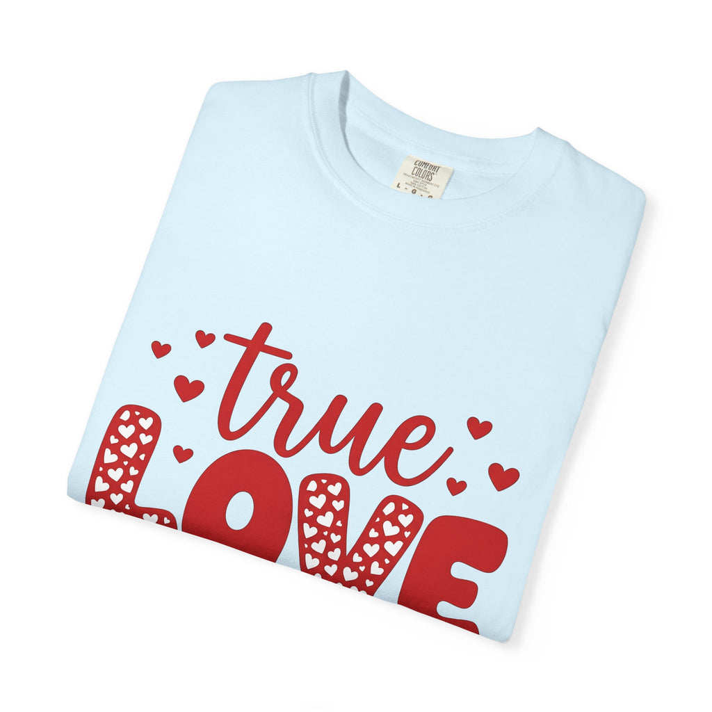 Heart Graphic Shirt Valentine's Day Couples Gift Women Playful Tee Heart T-Shirt Valentine Fan Cute Tshirt Partner Graphic Bold Scattered