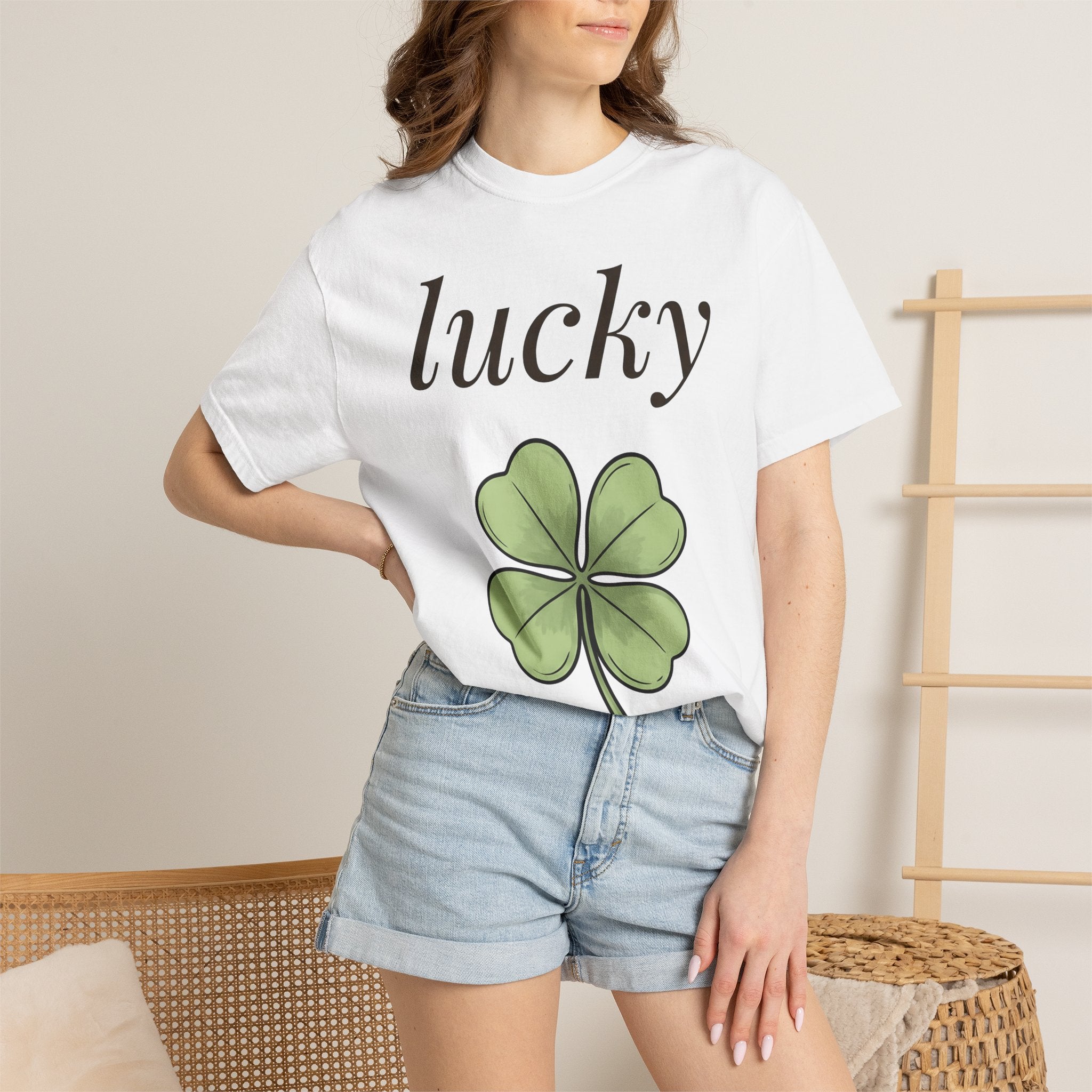 Four Leaf Clover Shirt Holiday Luck Gift Women Hand Drawn Tee Shamrock T-Shirt Vacation Fan Illustrated Tshirt Fortune Graphic Minimalist