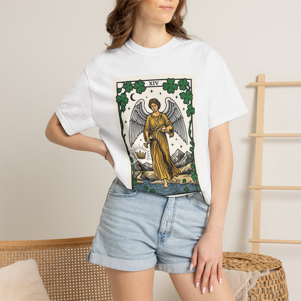 Angel Tarot Card Shirt St Patrick's Day Mystical Gift Women Vintage Tee Oracle Card T-Shirt Luck Fan Retro Tshirt Spiritual Graphic Hand