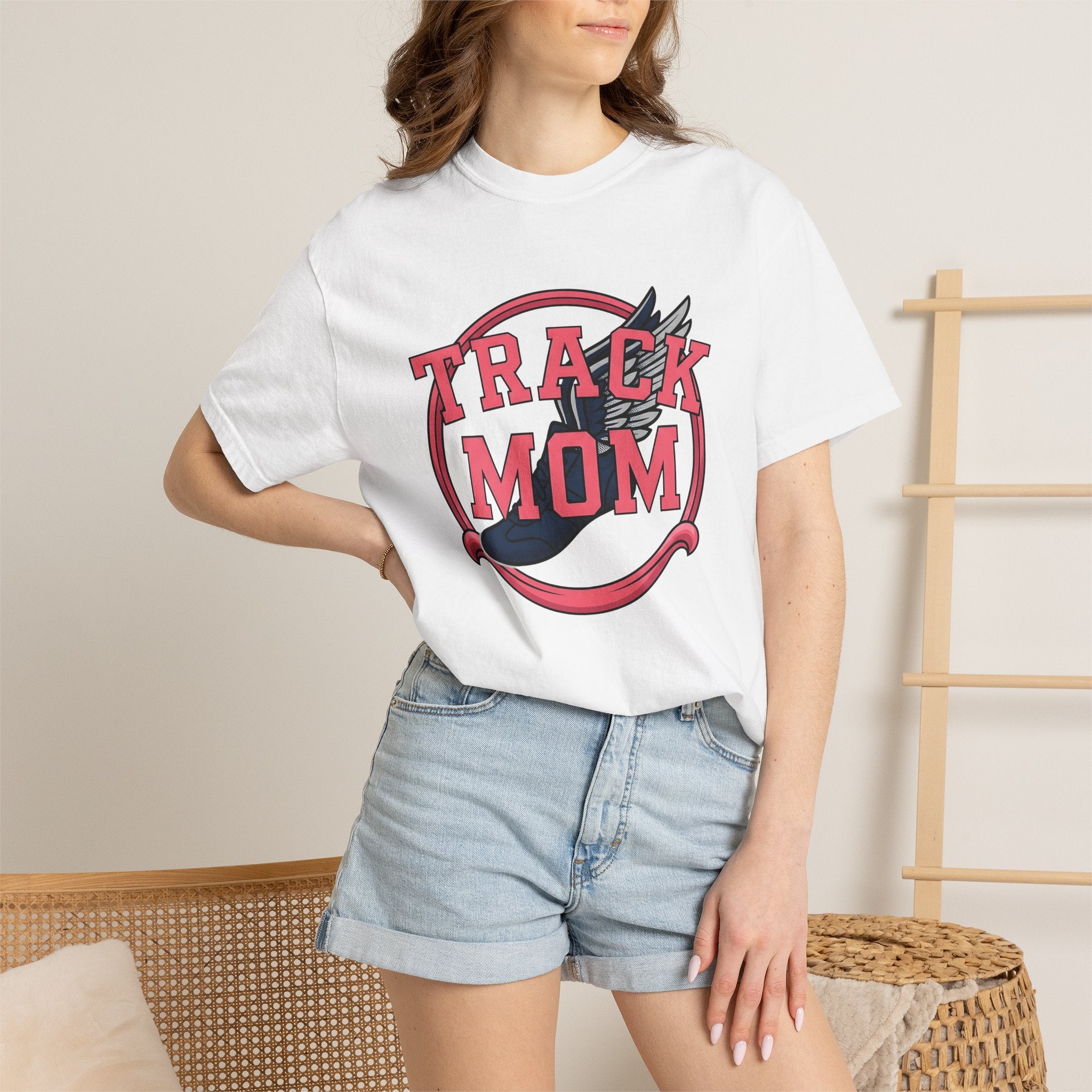 Race Shoes Wings Shirt Track Mom Fitness Gift Women Cartoon Tee Racing Cleats T-Shirt Runner Enthusiast Comic Tshirt Fitness Graphic Old