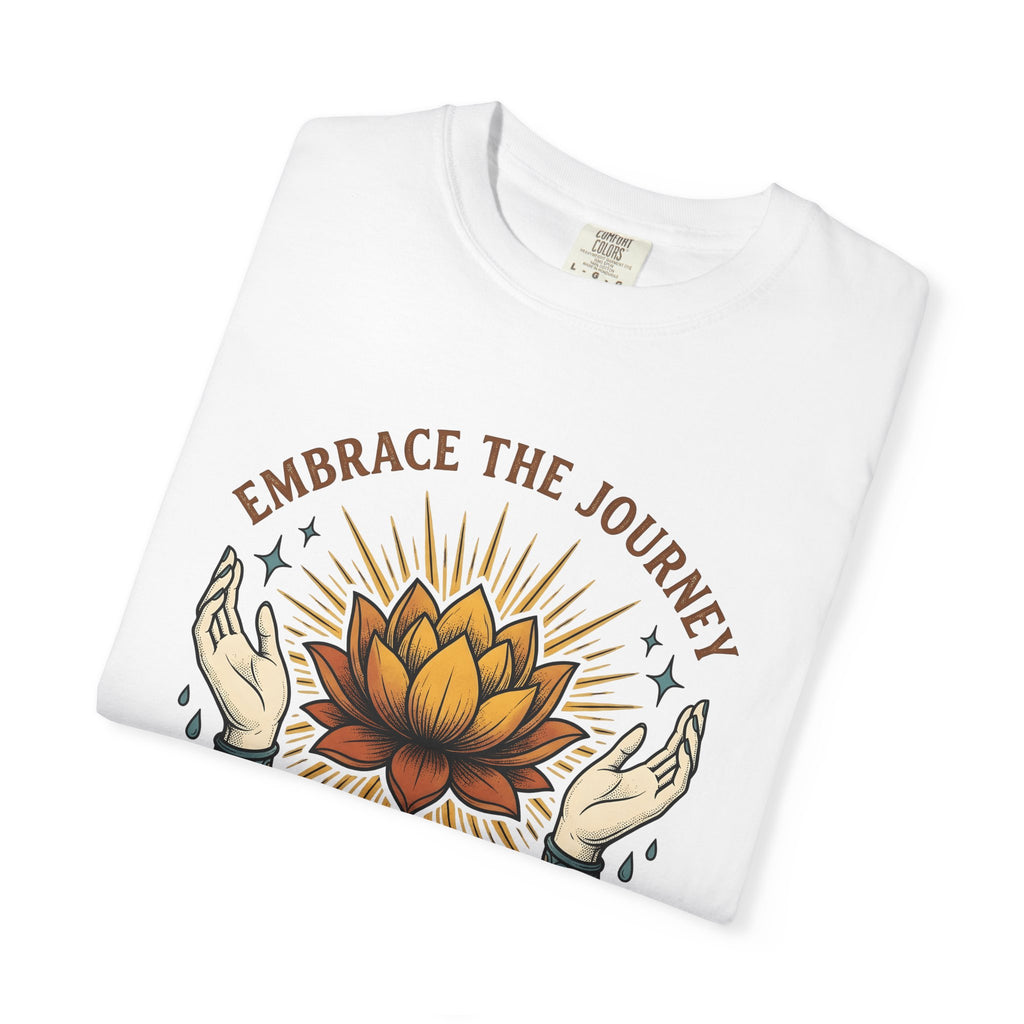 Lotus Bloom Shirt Boho Chic Mindfulness Gift Women Zen Tee Waterlily T-Shirt Hippie Fan Spiritual Tshirt Meditation Graphic Classic Hand