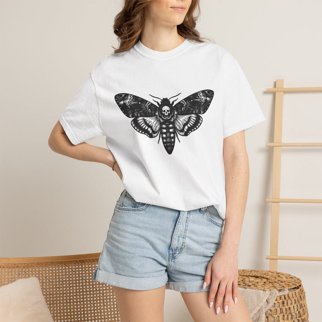 Undead Moth Shirt Gothic Creepy Crawlies Gift Women Macabre Tee Moth T-Shirt Dark Fan Morbid Tshirt Bug Graphic Sketch Skull Face Tshirt