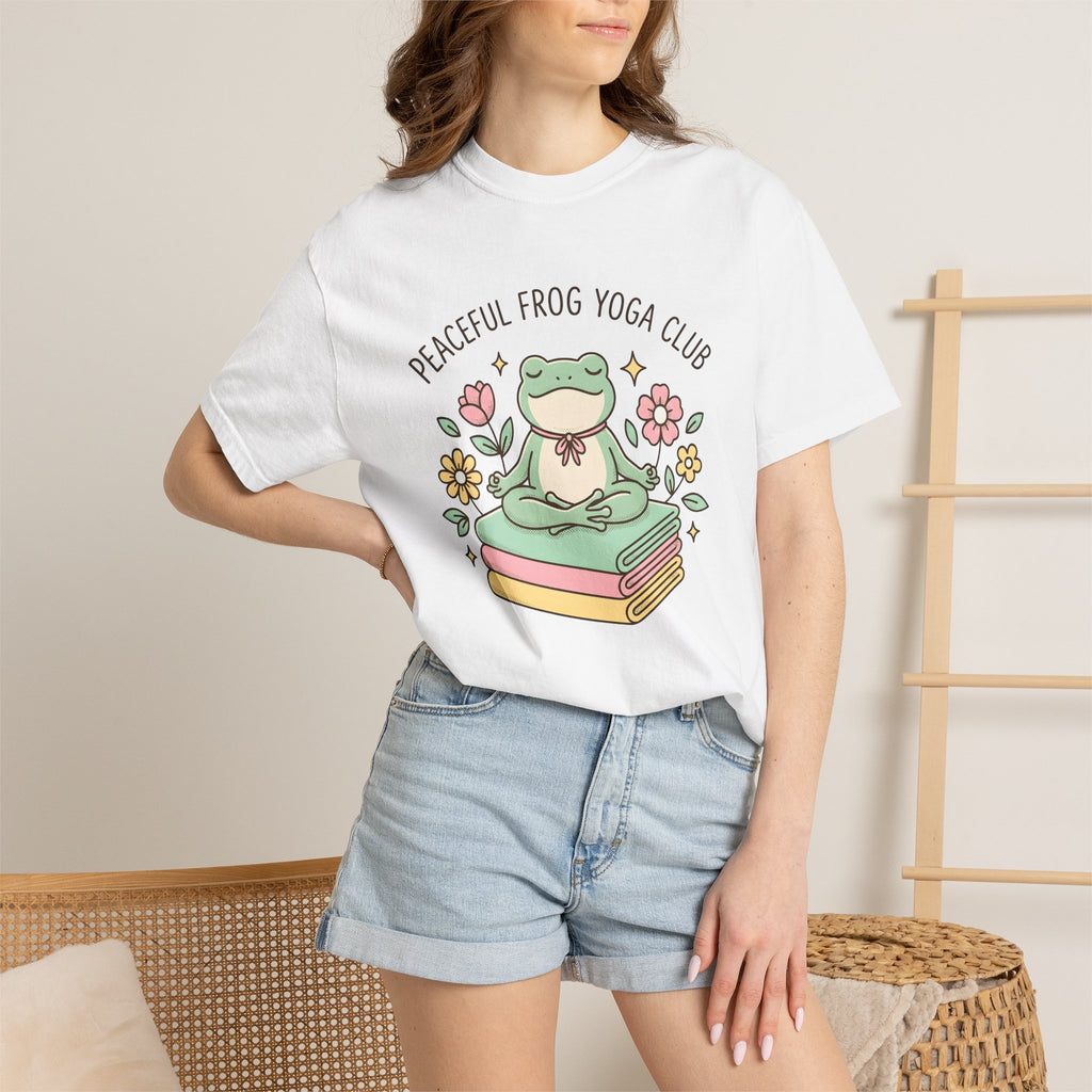 Frog Pose Shirt Yoga Wildlife Gift Women Cartoon Tee Asana T-Shirt Yoga Enthusiast Comic Tshirt Animal Graphic Muted Floral Tshirt