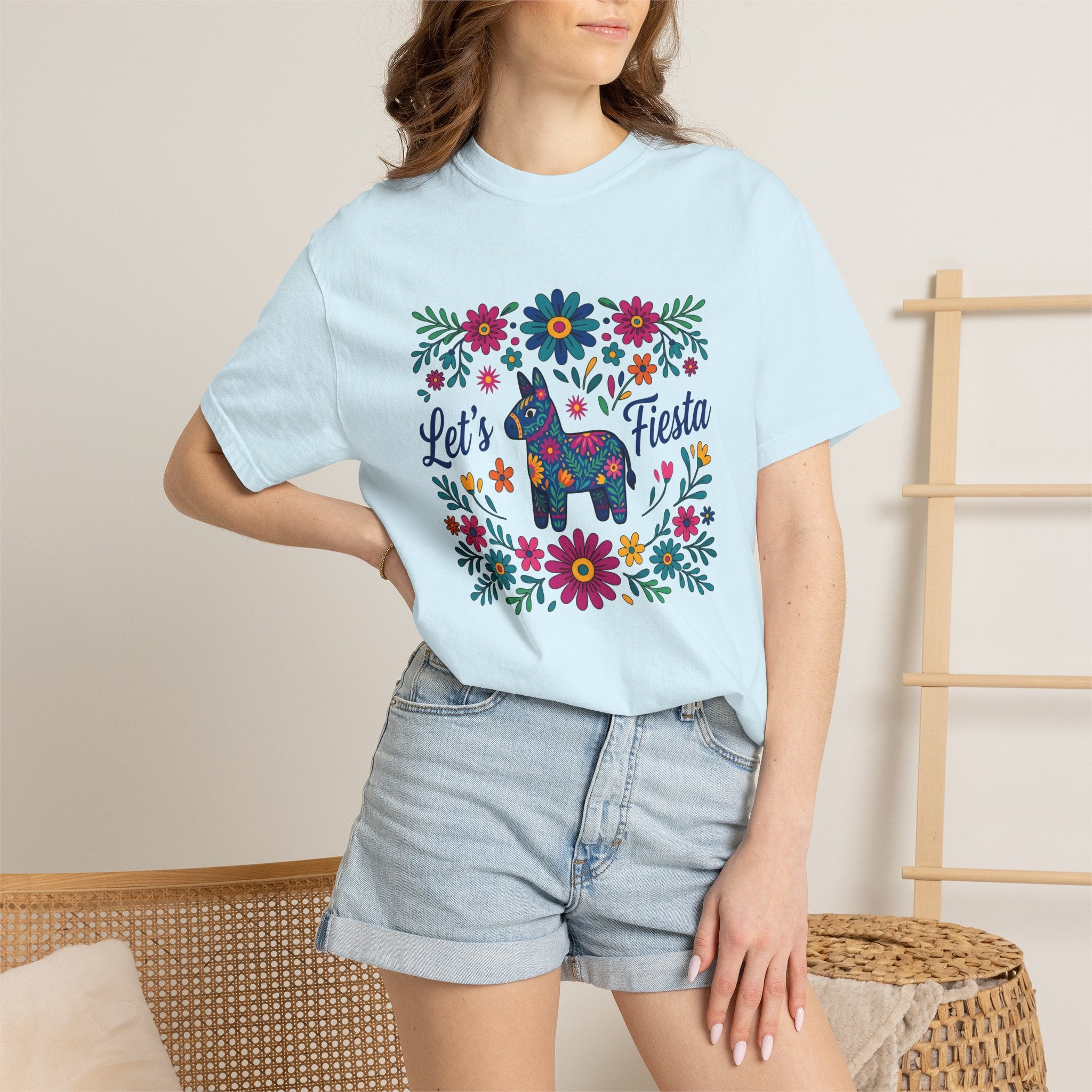 Mule Flower Shirt Fiesta Celebration Gift Women Traditional Tee Flower T-Shirt Party Fan Vintage Tshirt Festive Graphic Bold Bright Blossoms