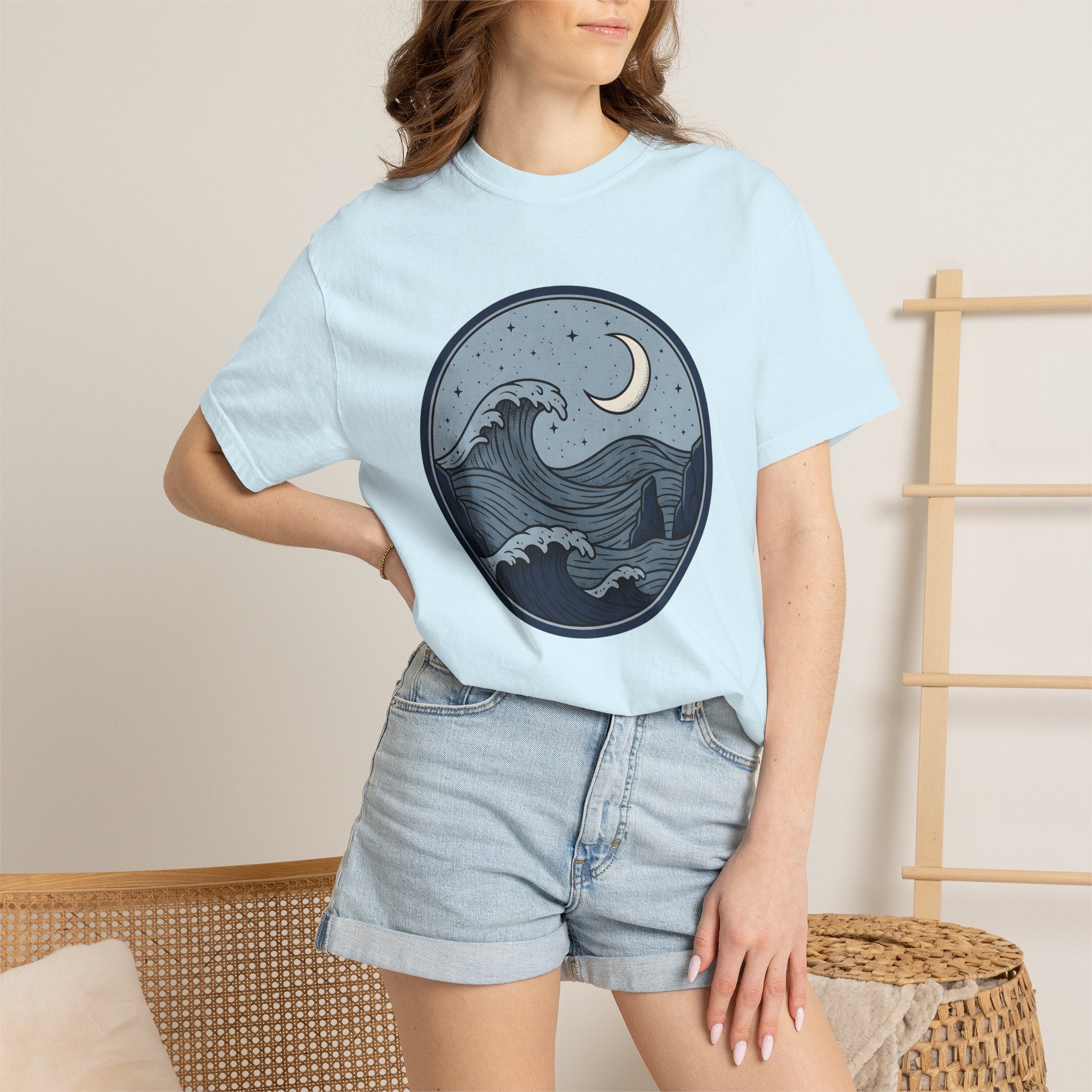 Coastal Waves Shirt Ocean Space Gift Women Rustic Tee Surf T-Shirt Sea Fan Vintage Tshirt Galaxy Graphic Traditional Moon Phase Tshirt