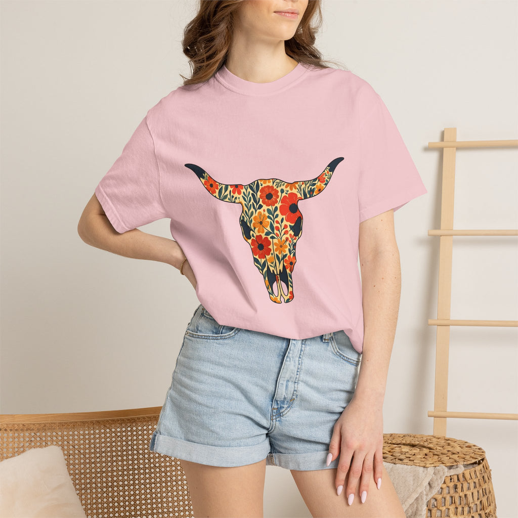 Steer Skull Shirt Cowgirl Ranch Gift Women Southwestern Tee Bull Skull T-Shirt Rodeo Fan Western Tshirt Farm Graphic Sketch Prairie Flowers