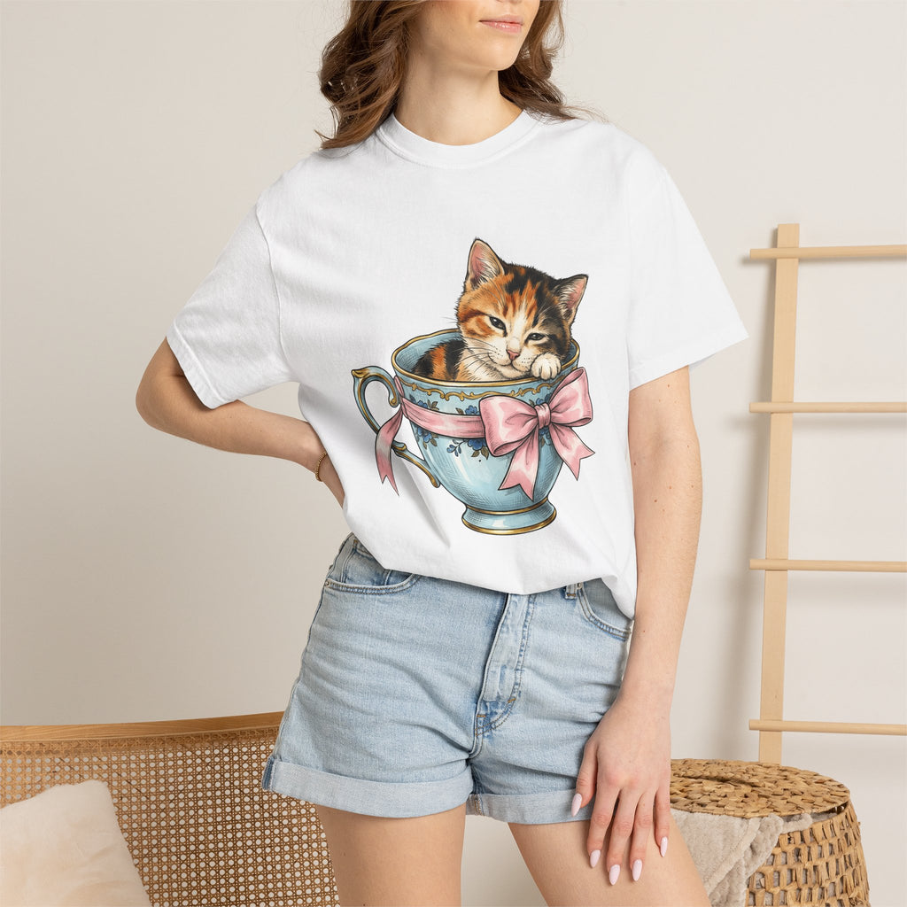 Kitten Teacup Shirt Cat Floral Gift Women Vintage Tee Kitten T-Shirt Cat Fan Retro Tshirt Floral Graphic Hand Drawn Pink Bow Tshirt
