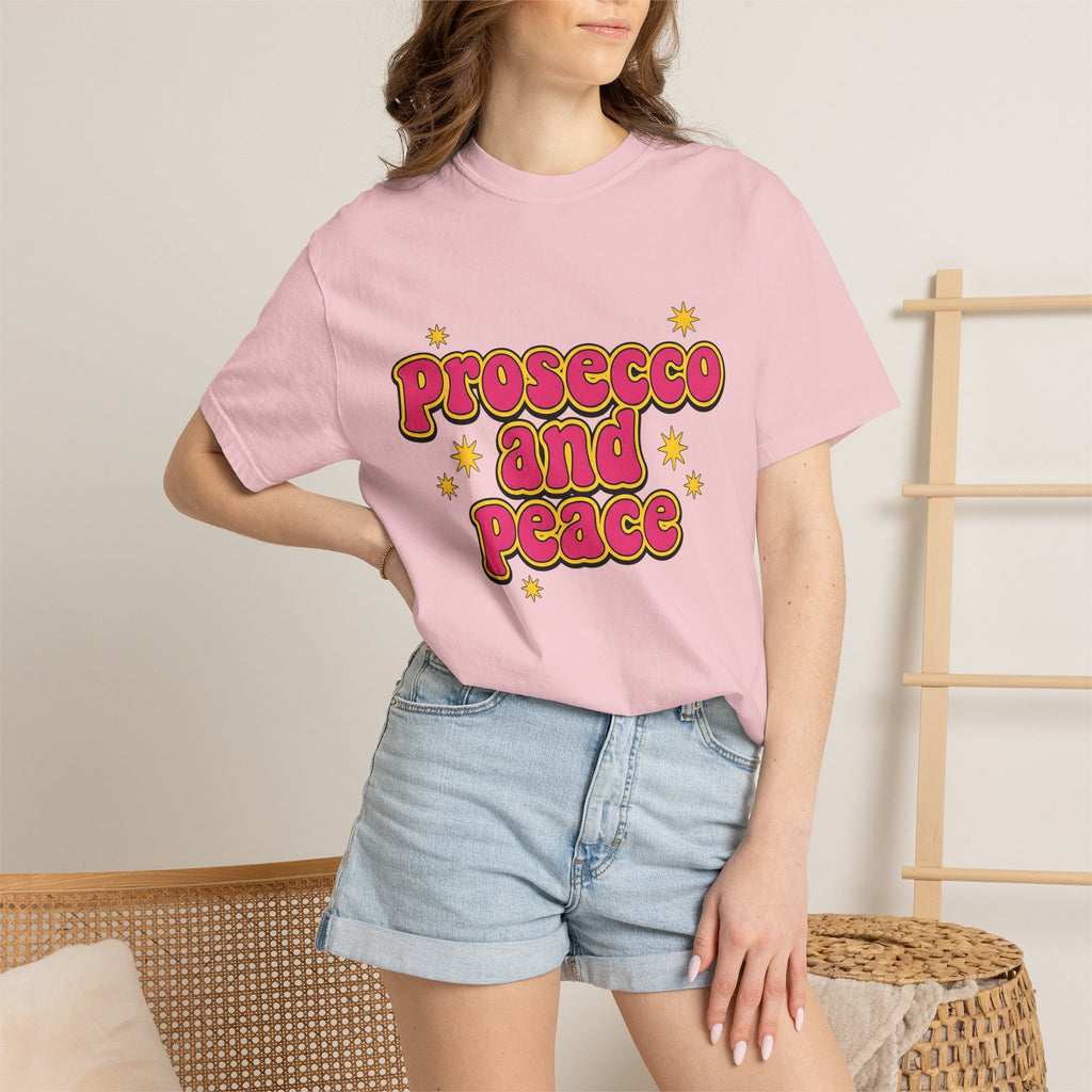 Old School Font Shirt Drinks Event Gift Women Funky Tee Typography T-Shirt Cocktail Fan Party Graphic Illustration Groovy Design Strong