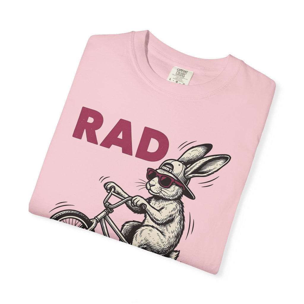 Bunny Bike Shirt Easter Animal Gift Women Hand Drawn Tee Rabbit T-Shirt Easter Fan Illustrated Tshirt Creature Graphic Retro Sunglasses