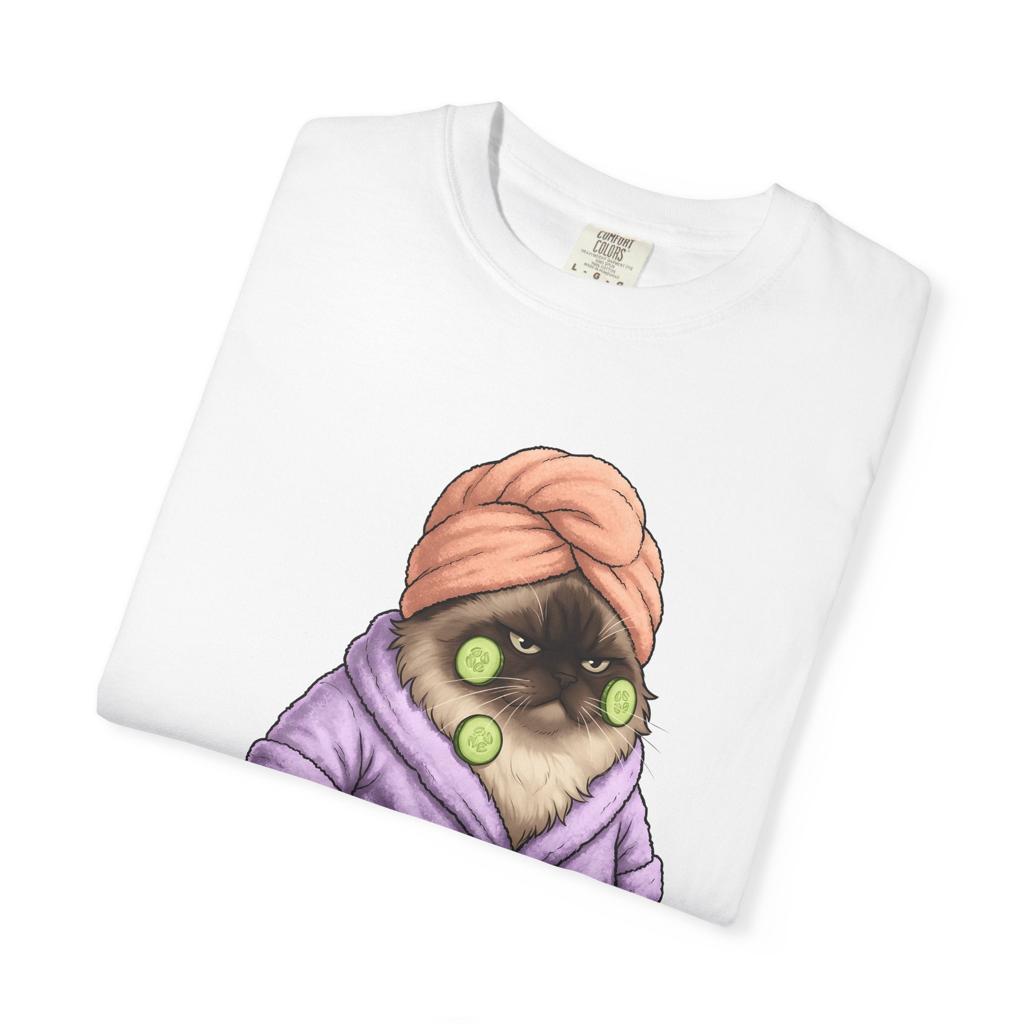 Pampered Cat Shirt Cat Gag Gift Women Animated Tee Kitty T-Shirt Feline Fan Cartoon Tshirt Prank Graphic Manga Bath Wrap Tshirt