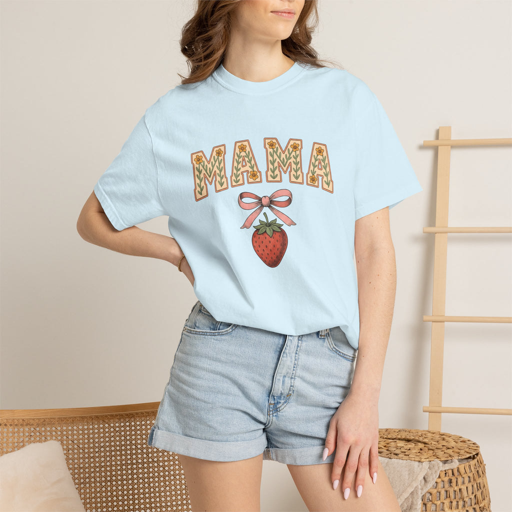 Strawberry Bow Shirt Moms Nature Gift Women Botanical Tee Bow T-Shirt Mother Fan Botanical Tshirt Outdoor Graphic Vintage Floral Tshirt