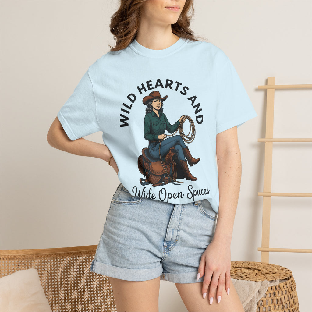 Cowgirl Graphic Shirt Cowgirl Rodeo Gift Women Vintage Tee Graphic T-Shirt Cowgirl Fan Retro Tshirt Rodeo Graphic Western Lasso Tshirt