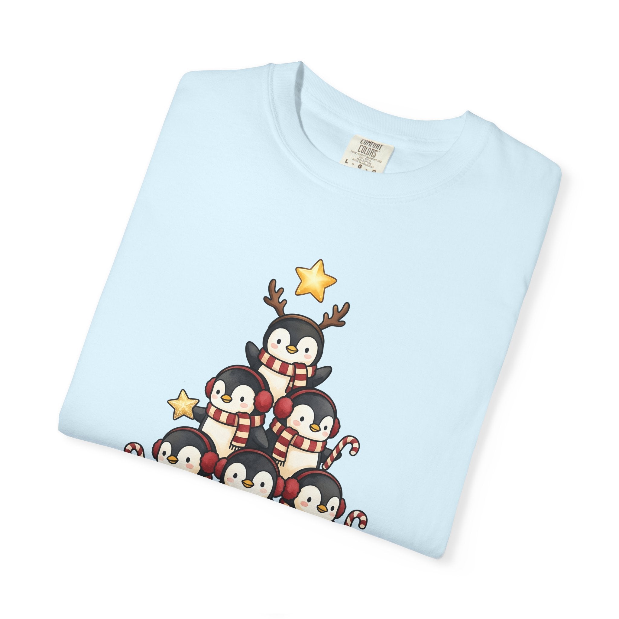 Penguin Tree Shirt Christmas Fauna Gift Women Cartoon Tee Pinguin T-Shirt Christmas Fan Toon Tshirt Wildlife Graphic Gouache Xmas Lights