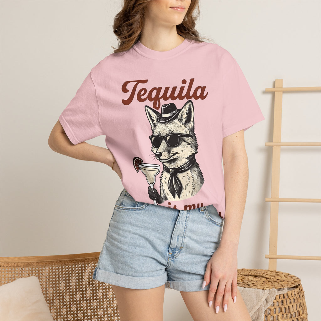 Fox Drink Shirt Tequila Wildlife Gift Women Retro Tee Fox T-Shirt Liquor Fan Vintage Tshirt Animal Graphic Sketch Shades Tshirt