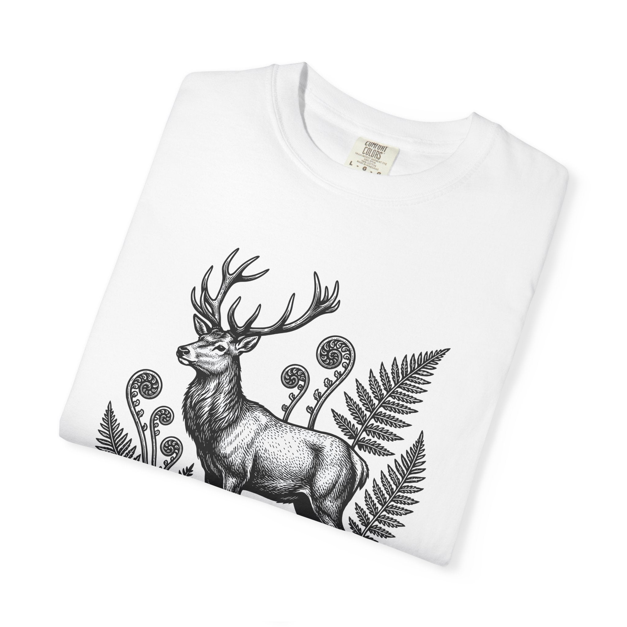 Stag Forest Shirt Nature Animal Gift Women Hand Drawn Tee Deer T-Shirt Wildlife Enthusiast Illustrated Graphic Deer Design Vintage Mushrooms