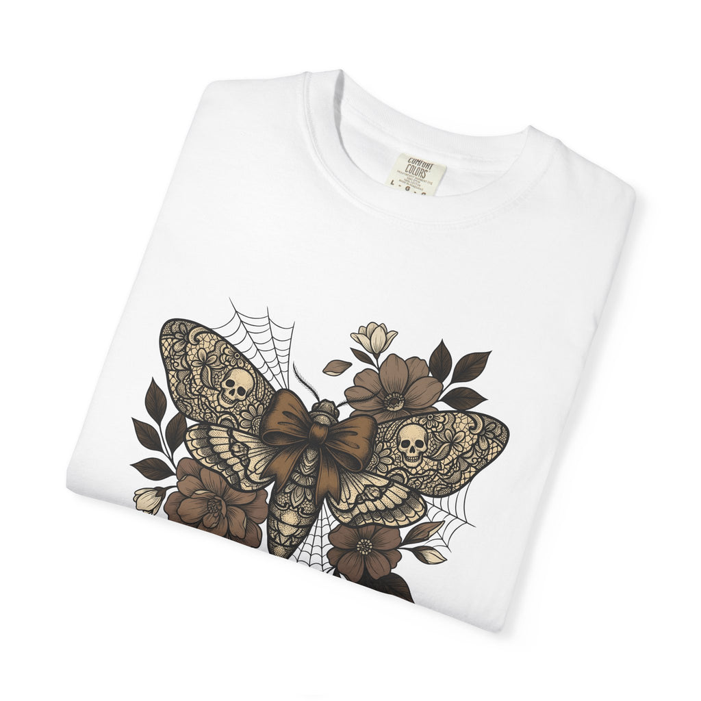 Skull Moth Shirt Halloween Design Gift Women Sketch Tee Deathshead Moth T-Shirt Halloween Fan Drawing Design Graphic Tshirt Horror Bloom
