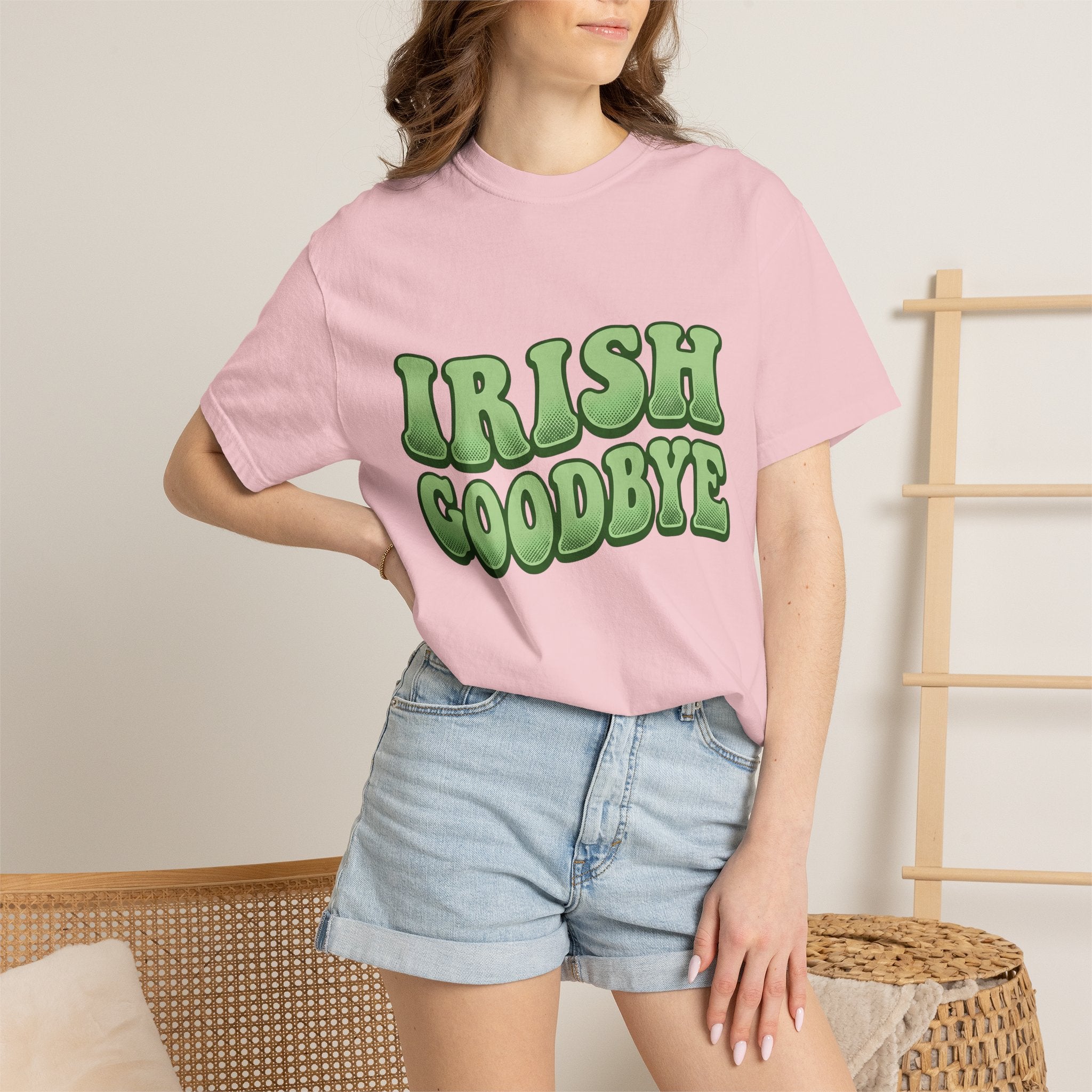 Old-Fashioned Lettering Shirt St. Patrick's Day Fun Gift Women Striking Tee Calligraphy T-Shirt Shamrock Fan Bold Tshirt Humor Graphic