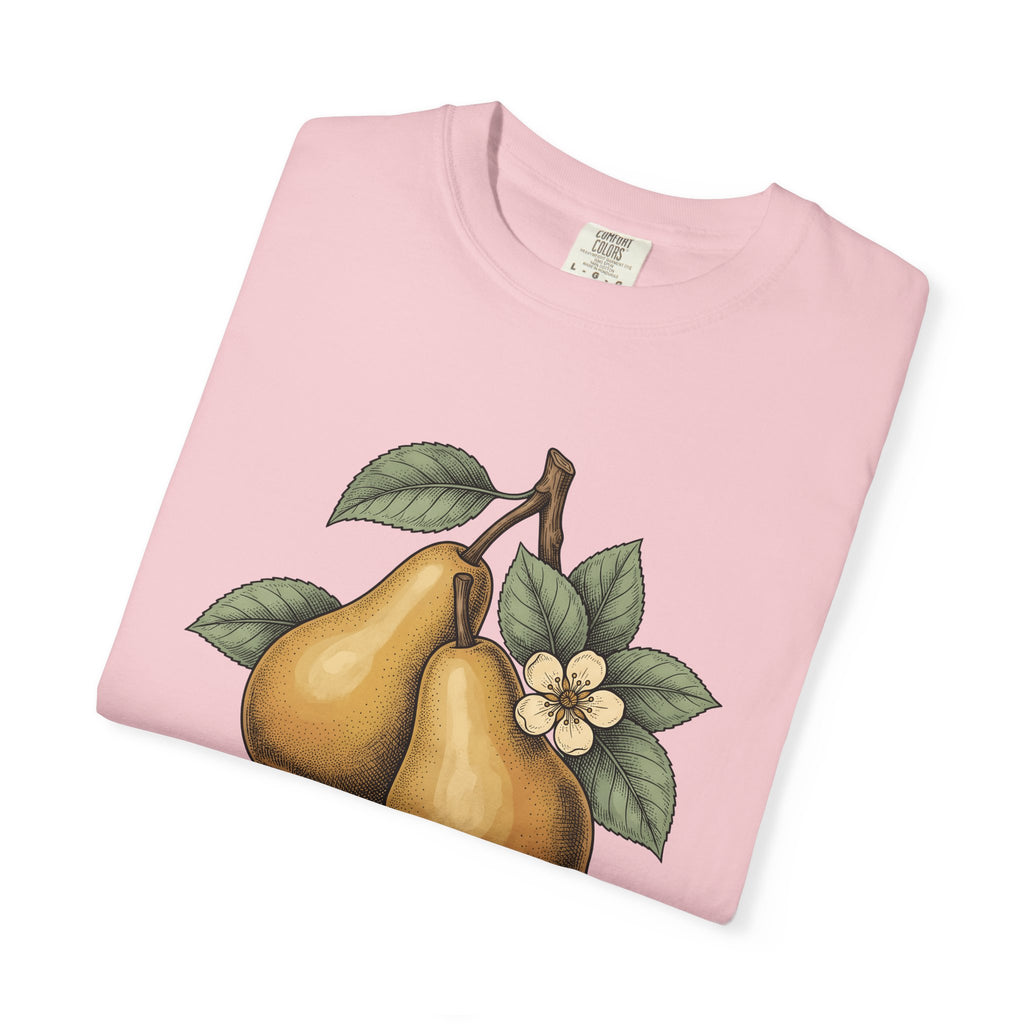Pear Shirt Fruit Pun Gift Women Botanical Tee Pears T-Shirt Produce Fan Botanical Art Tshirt Punny Graphic Vintage Flower Tshirt