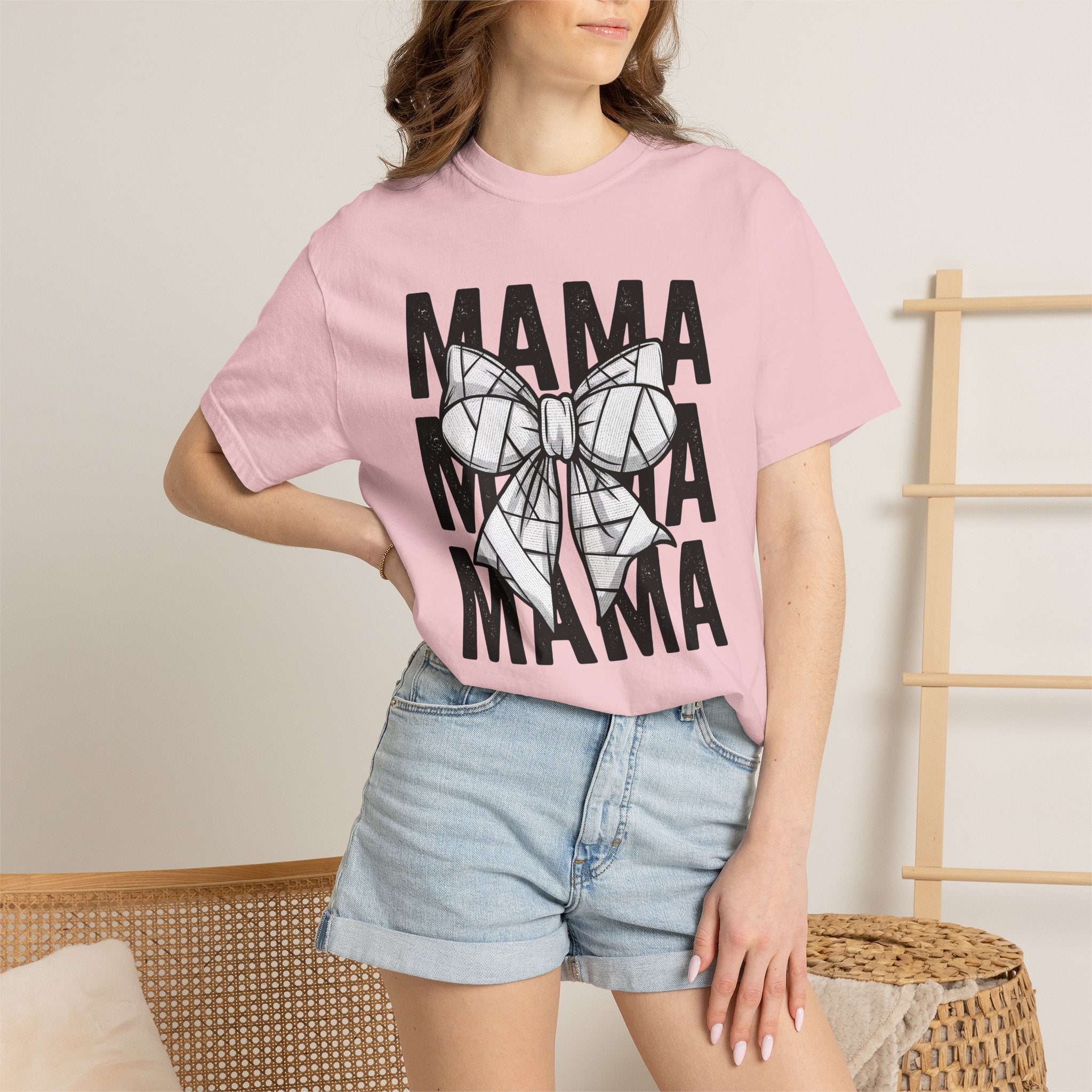 Bow Drawing Shirt Moms Relatives Gift Women Hand Drawn Tee Arrow T-Shirt Mother Fan Illustrated Tshirt Family Graphic Antique Oversized Bow