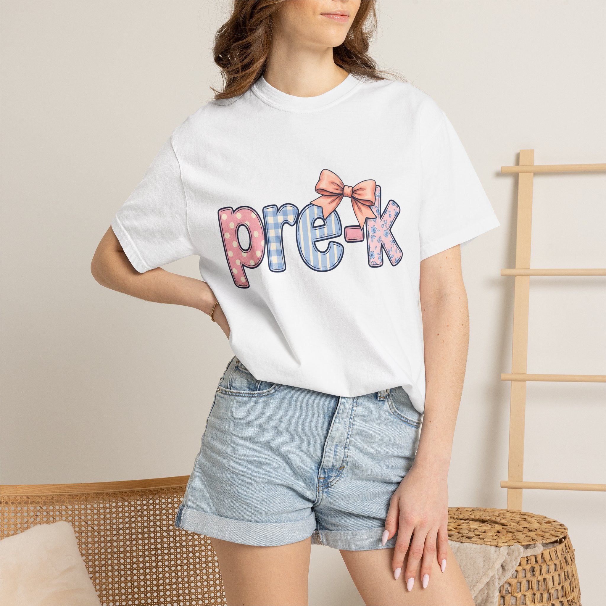 Pastel Bow Motif Shirt Teachers Learning Gift Women Playful Tee Bow T-Shirt Educator Enthusiast Whimsical Tshirt Educational Graphic