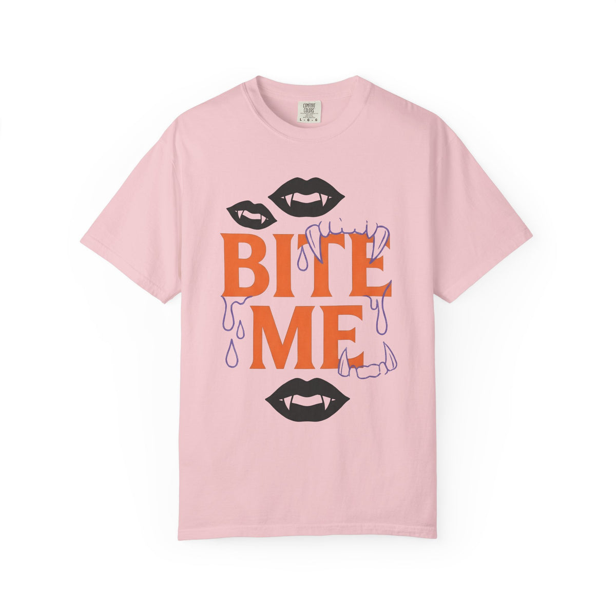 Vampire Bite Shirt Halloween Dark Gift Women Bold Design Tee Fangs T-Shirt Horror Fan Gothic Tshirt Dark Graphic Classic Blood Drip Tshirt