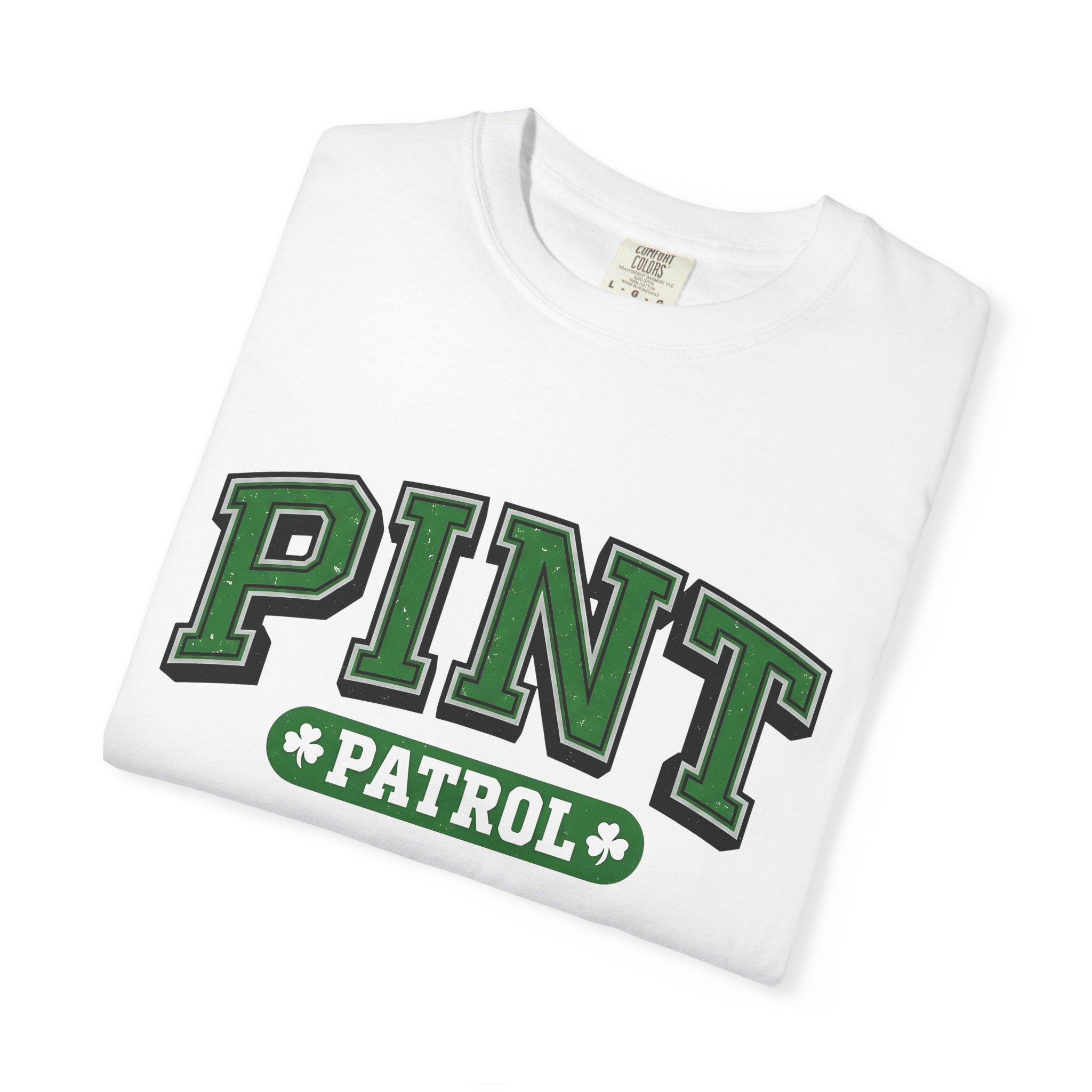 Pub Glass Saying Shirt St Patrick's Day Alcohol Gift Women Varsity Tee Pint Glass T-Shirt Irish Fan Retro Tshirt Drinking Graphic Vintage