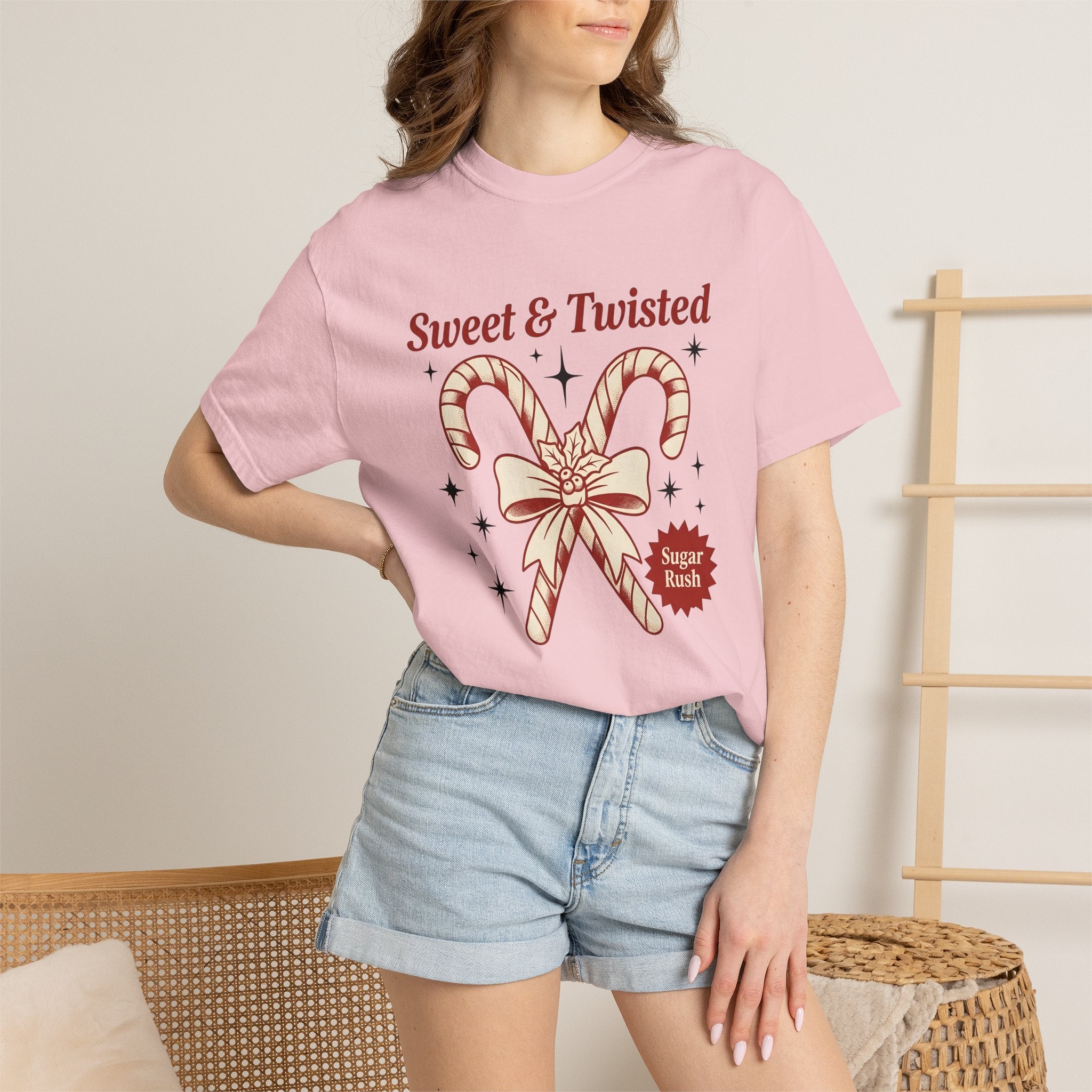 Candy Cane Shirt Christmas Holiday Gift Women Vintage Tee Peppermint T-Shirt Xmas Fan Distressed Tshirt Seasonal Graphic Retro Bow Tshirt